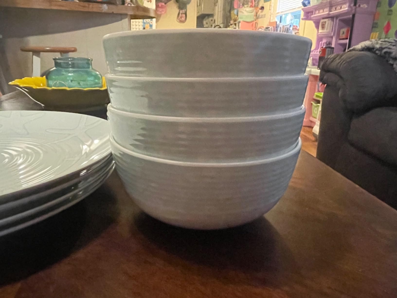 Pfaltzgraff Chateau 12 Piece Outdoor Melamine Dinnerware Set, Service for 4, White customer photo 1