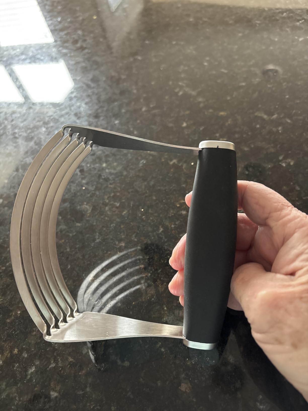 Rainspire XL Pastry Cutter For Baking, Heavy Duty Pastry Blender Stainless Steel, Thick Sharp Blades Dough Blender, Dough Cutter Butter Cutter Pastry for Easy Mixing, Dishwasher Safe (Black) customer photo 1
