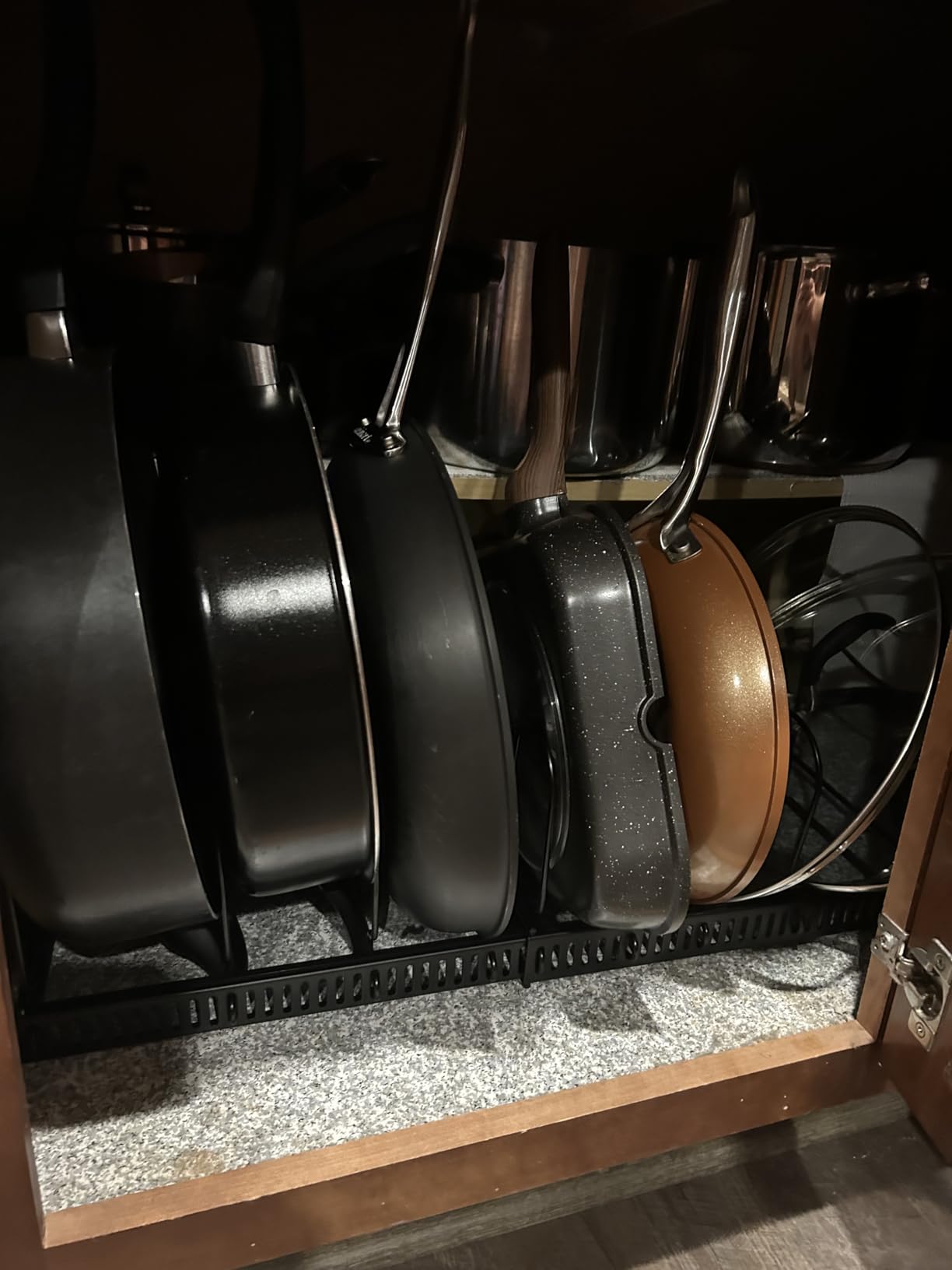 MUDEELA Pots and Pans Organizer Rack for under Cabinet, Expandable 11.81''-22.85'' Pot Lid Kitchen Cabinet Organizer Holder with 10 Adjustable Compartment Cutting Board Organizer for Pan Lid, Bakeware customer photo 1