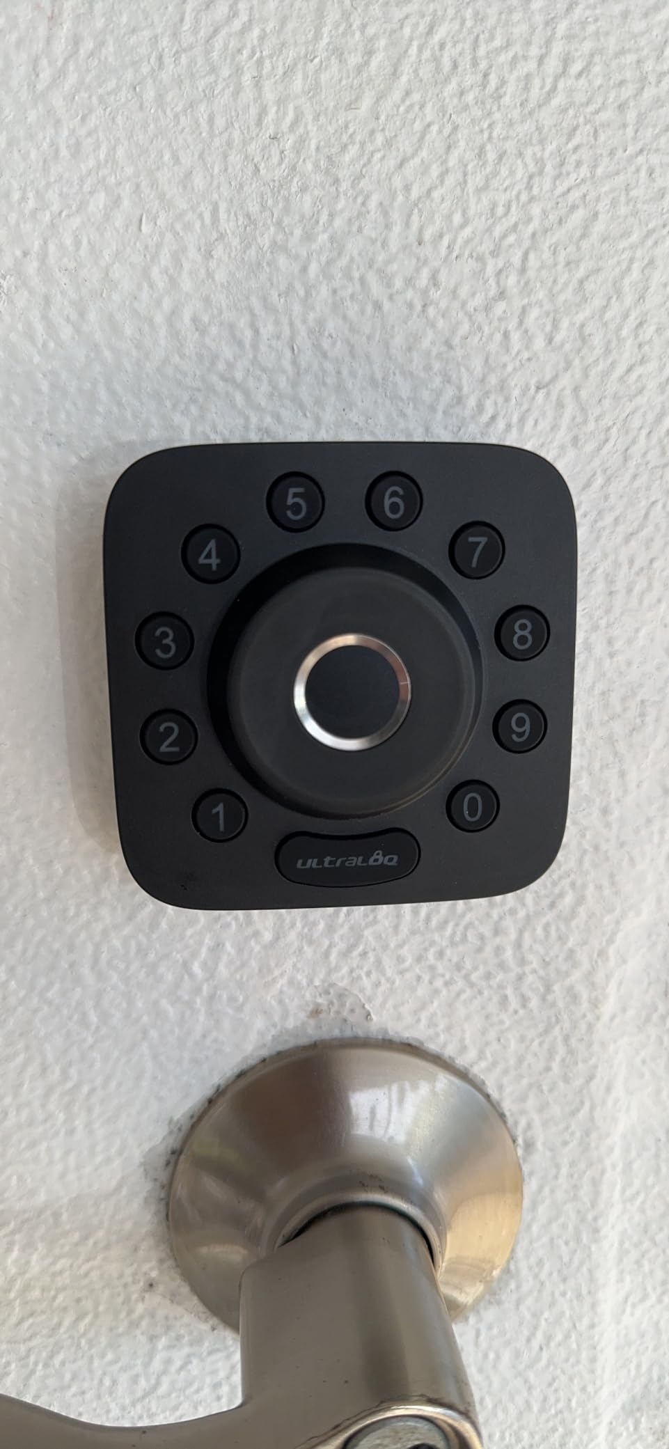 ULTRALOQ U-Bolt Pro WiFi Smart Lock with Door Sensor, 8-in-1 Keyless Entry Door Lock with Fingerprint ID, App Remote Control, Built-in WiFi Keypad Deadbolt, Auto Unlock, IP65 Waterproof, Easy Install customer photo 1