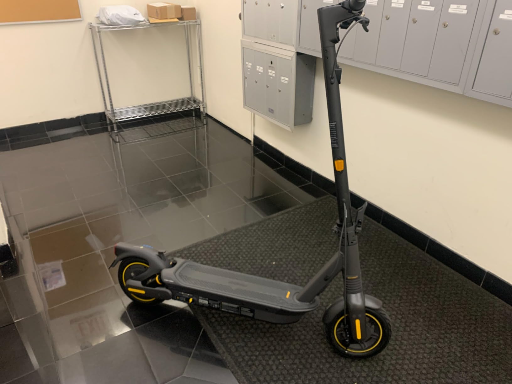 Segway Ninebot MAX Series Electric Scooter, Up to 22-28 MPH, Long Rang, Dual Suspension & Braking System, Fast Charging, Scooter for Adults, UL-2272 2271 Certified (G2/G3) customer photo 2