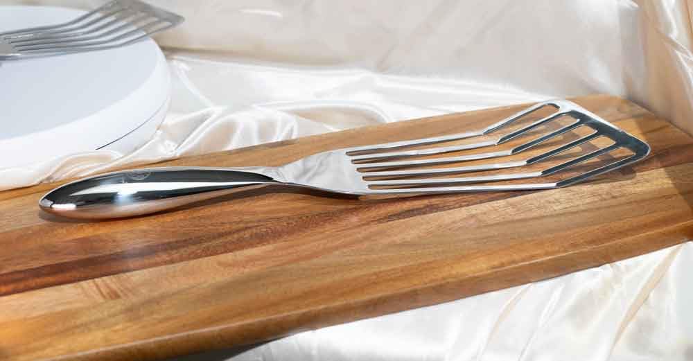 Stainless Steel Fish Spatula Set - 1 Large Fish Turner + 1 Small Metal Spatula, Ultra Thin Edge for Easy Turning & Flipping, Metal Kitchen Utensils with Ergonomic Non-Slip Handle, Dishwasher Safe customer photo 1