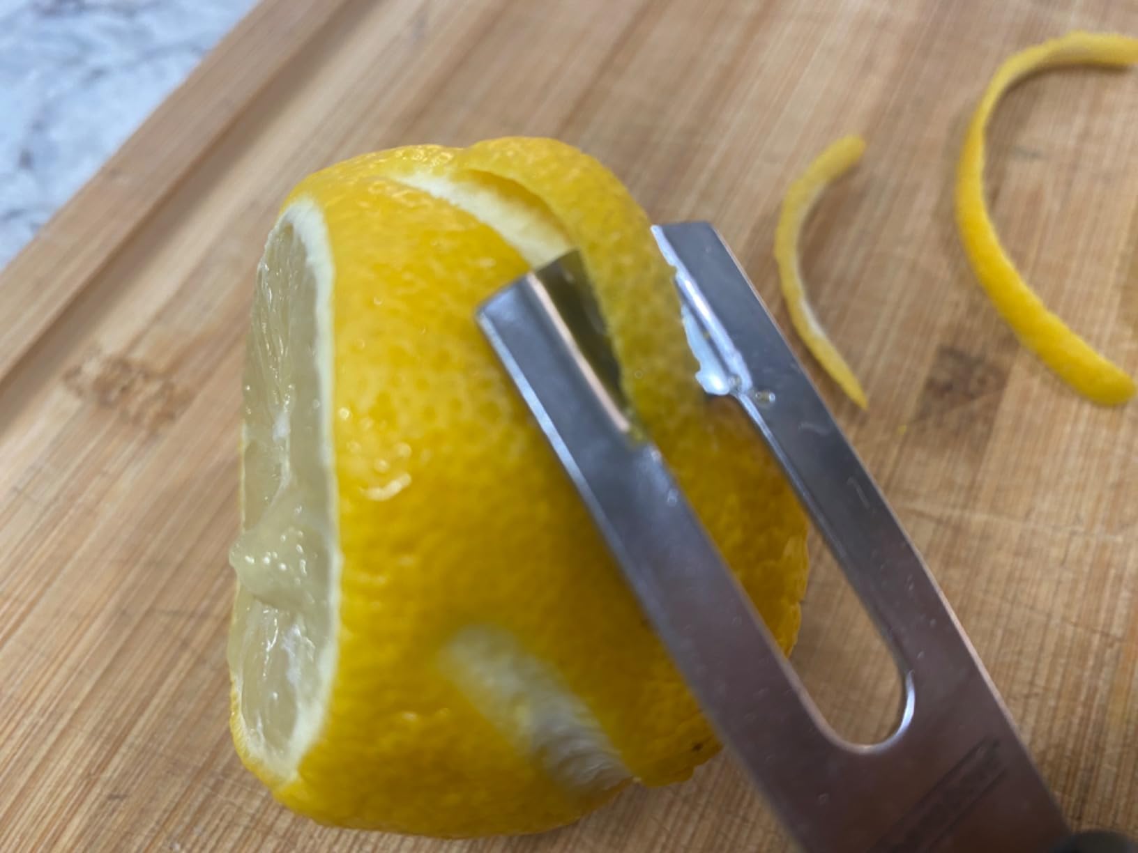 A Bar Above Black Handle Gold Blade Channel Knife, Premium Stainless Steel Garnish Tool for Cocktails, Citrus Peeler, Lemon Zester, Chef Tool for Garnishing and Drink Presentation customer photo 2