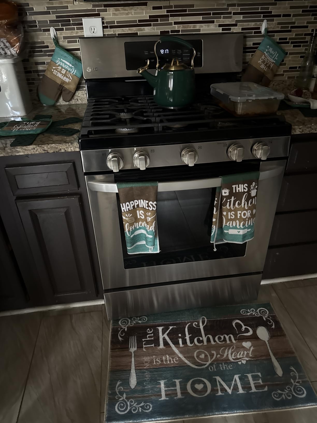 Vaukki Boho Kitchen Rug Sets 3 Pieces, Washable Kitchen Mats for Floor, Non Slip Soft Kitchen Area Rug Floor Mat for Kitchen, Laundry Room and Hallway (Teal, 20''x32''+20''x47''+20''x59'') customer photo 1