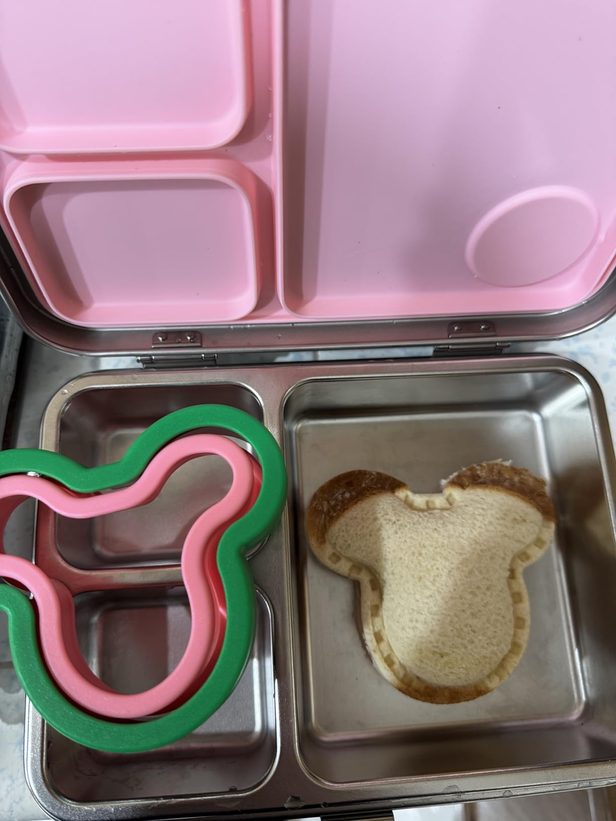 Sandwich Cutter and Sealer, Sandwich Cutter for Kids 5 PCS (BIG), Decruster Sandwich Maker, Great for Lunchbox and Bento Box - Boys and Girls Kids Lunch customer photo 2