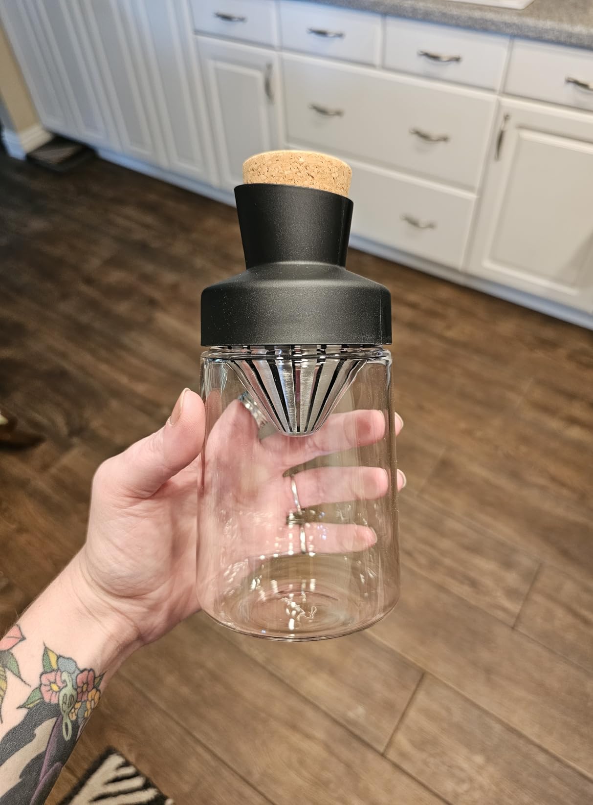 Rabbit Liquor Infusing Decanter | 20 oz Alcohol and Spirits Infuser Kit with Integrated Filter Basket | Perfect for Custom Cocktails and Gifts customer photo 1