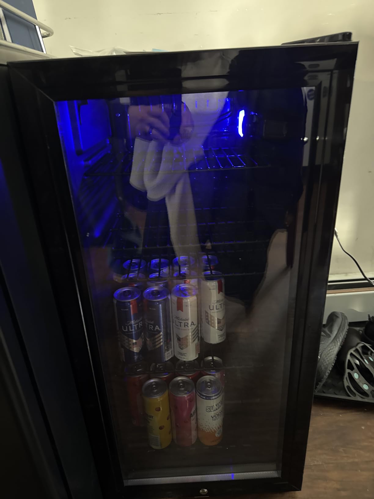 Beverage Refrigerator, 3.2 Cu.ft Mini Fridge with Double Glass Door, Cooler for Soda, Beer or Wine for Home, Office or Bar with Adjustable Removable Shelves customer photo 1