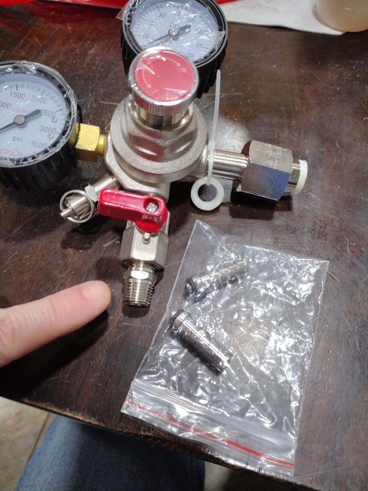 SPARC Gen2 Premium CO2 Regulator for Kegerator - C02 Keg Regulator for Beer, Soda, Bars, Kombucha with Integrated Safety Pressure Relief Valve - CGA320 2YR USA Warranty customer photo 2