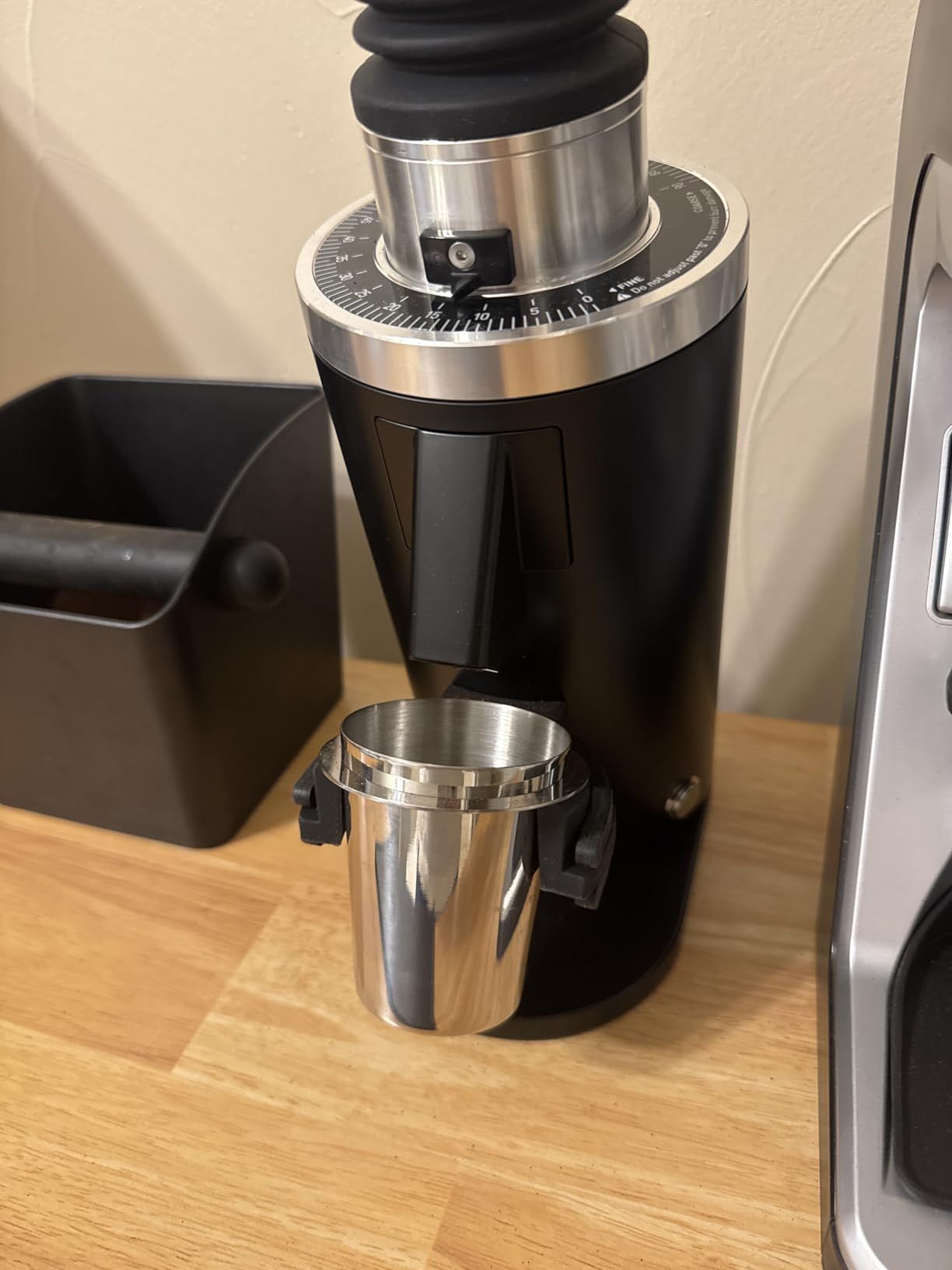 Coffee Dosing Cup 58mm, Stainless Steel Espresso Coffee Dosing Cup Espresso Coffee Machine Accessories, Coffee Powder Feeder Part Coffee Grinder Powder Cup Compatible with 58mm Portafilter customer photo 1