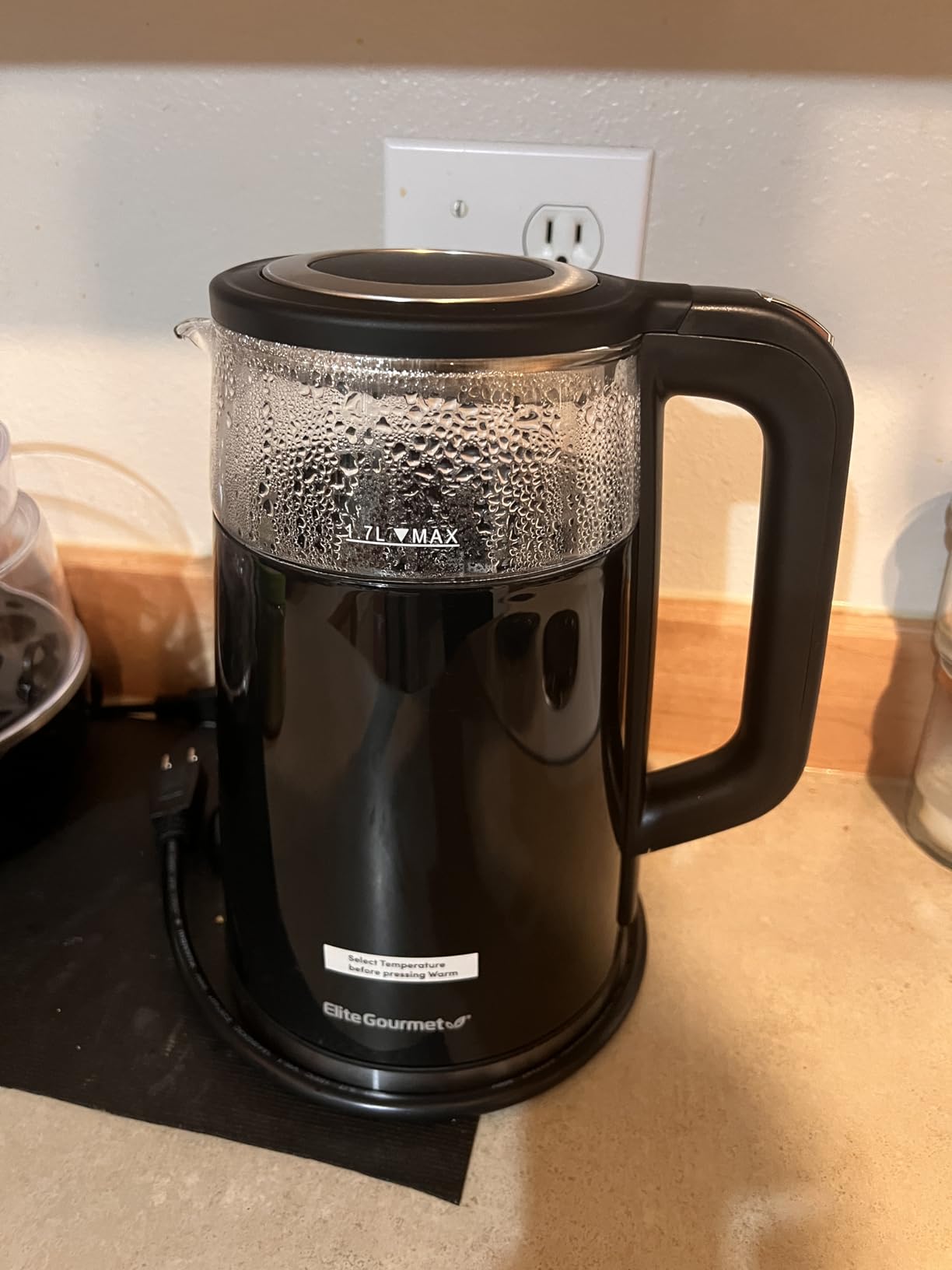Elite Gourmet 1.7L Dual Wall Cool Touch Electric Tea Kettle, Borosilicate Glass, 304 Stainless Steel Interior, Programmed Digital Touchscreen, Keep Warm, Auto Off & Audible Indicator, Black customer photo 1