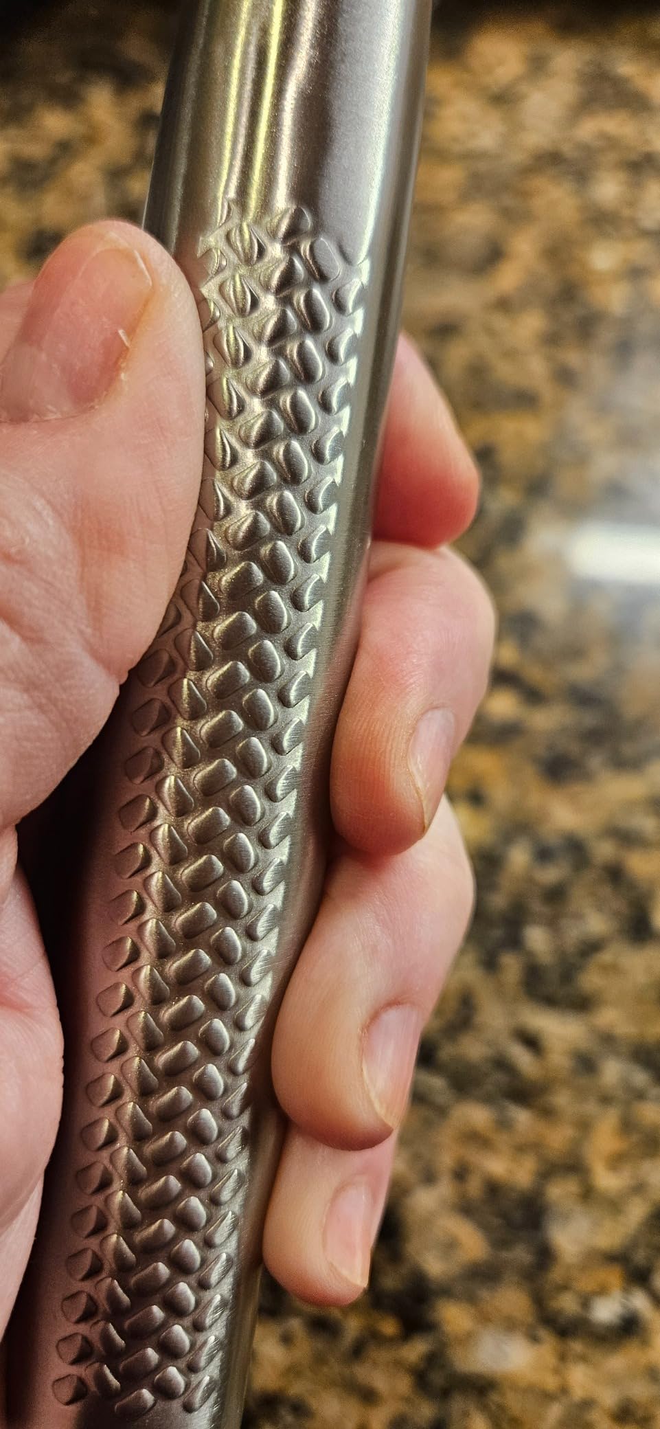 Stainless Steel Meat Mallet Hammer Tenderizer, Textured Grip Meat Mallet Tenderizer, 1.1lb Single-Piece Chicken Pounder, Large Surface Meat tenderizer Tool, 5-Year Warranty, Ablandador de carne customer photo 1