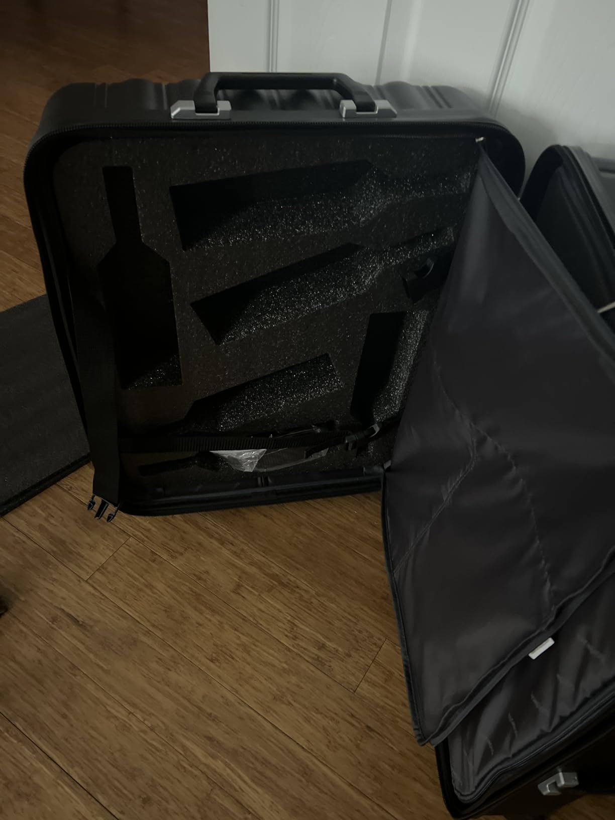 boldworks Wine Suitcase for Airplanes 12 Bottle Wine Luggage for Airplane Travel with TSA Approved Lock and Removable Insert to Carry Liquor Black Color Case customer photo 2