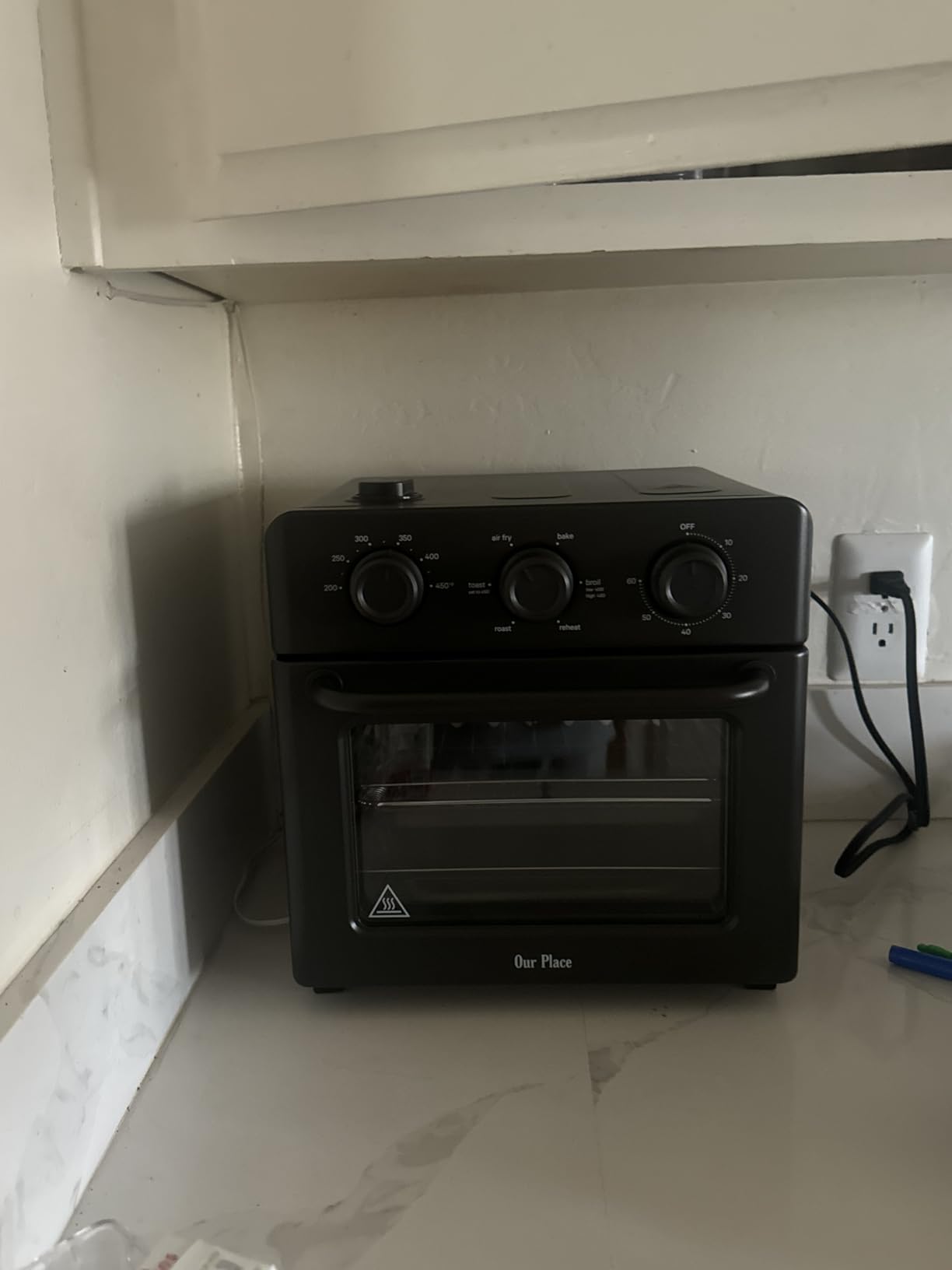 Our Place Wonder Oven | 6-in-1 Stainless Steel Air Fryer Toaster Oven Combo with Basket, Rack, Pan & Tray | Compact 13 QT Countertop Capacity - Toast, Roast, Bake, Reheat, Broil & Steam | Char customer photo 1