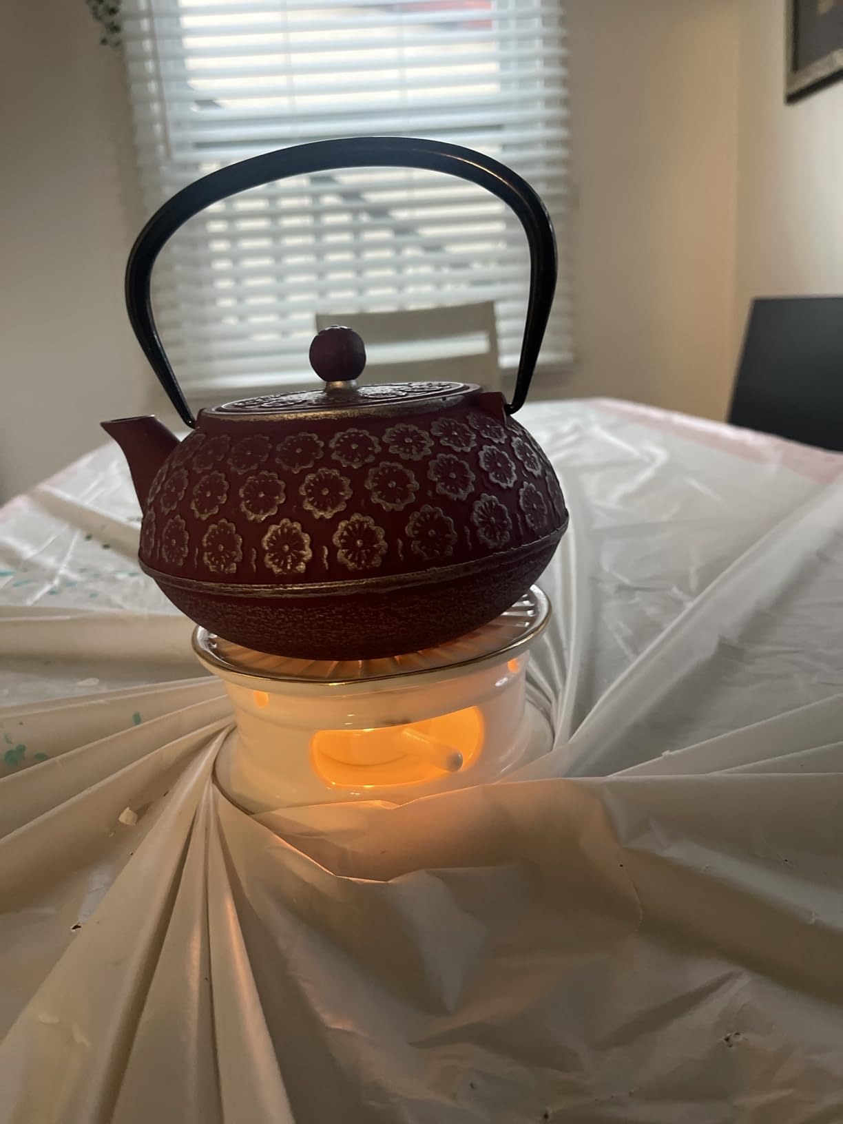 KAYCROWN Teapot Warmer, Ceramic Tea Warmer with Tealight Holder, Teapot Heater for Heating Coffee, Milk, Tea Light Heater, Candle Warmer (White) customer photo 1
