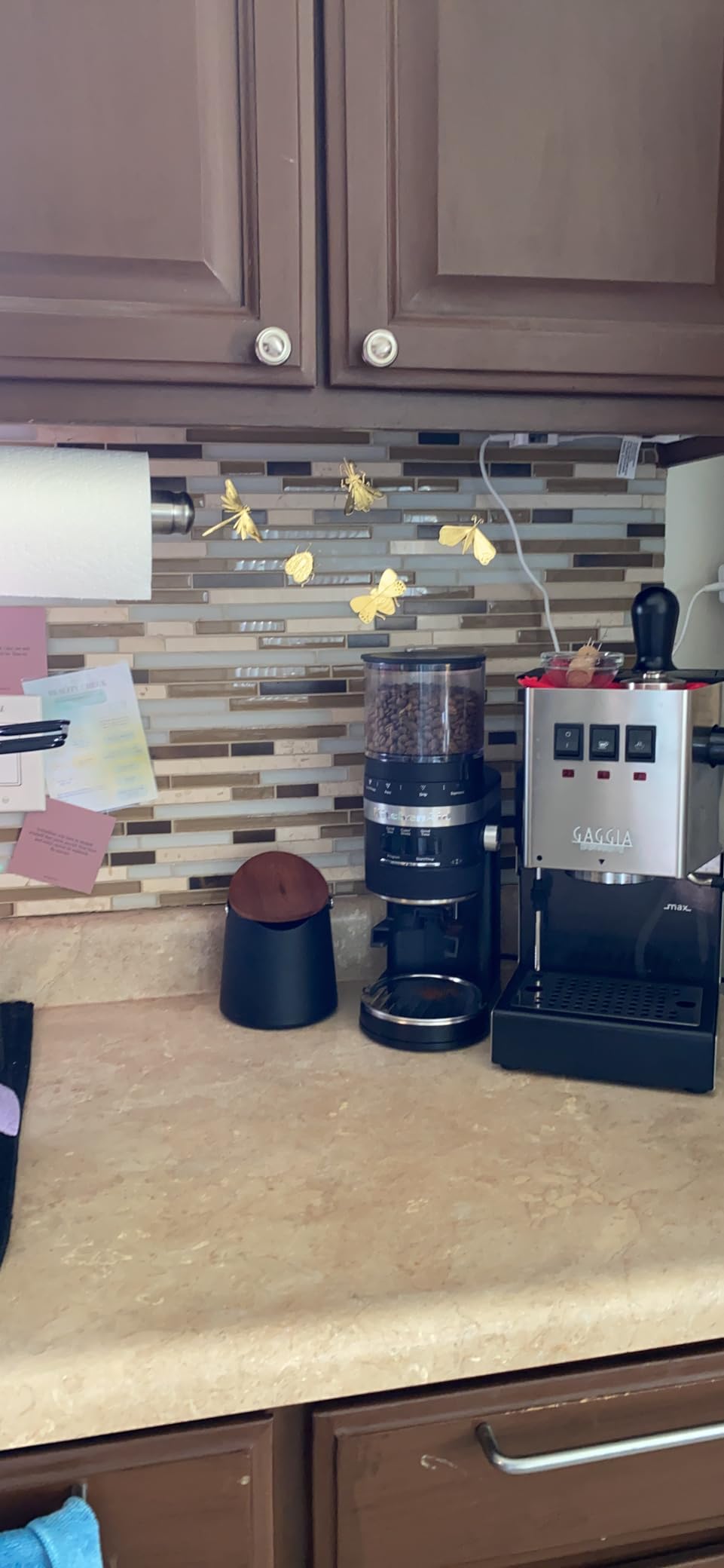 CREMA Coffee Products Arc Knock Box | Holds 12-16 Espresso Pucks | Durable Stain Resistant Build with Non Slip Base | Easy Clean Up Moisture Control | Black Base & Black Plastic Lid customer photo 1