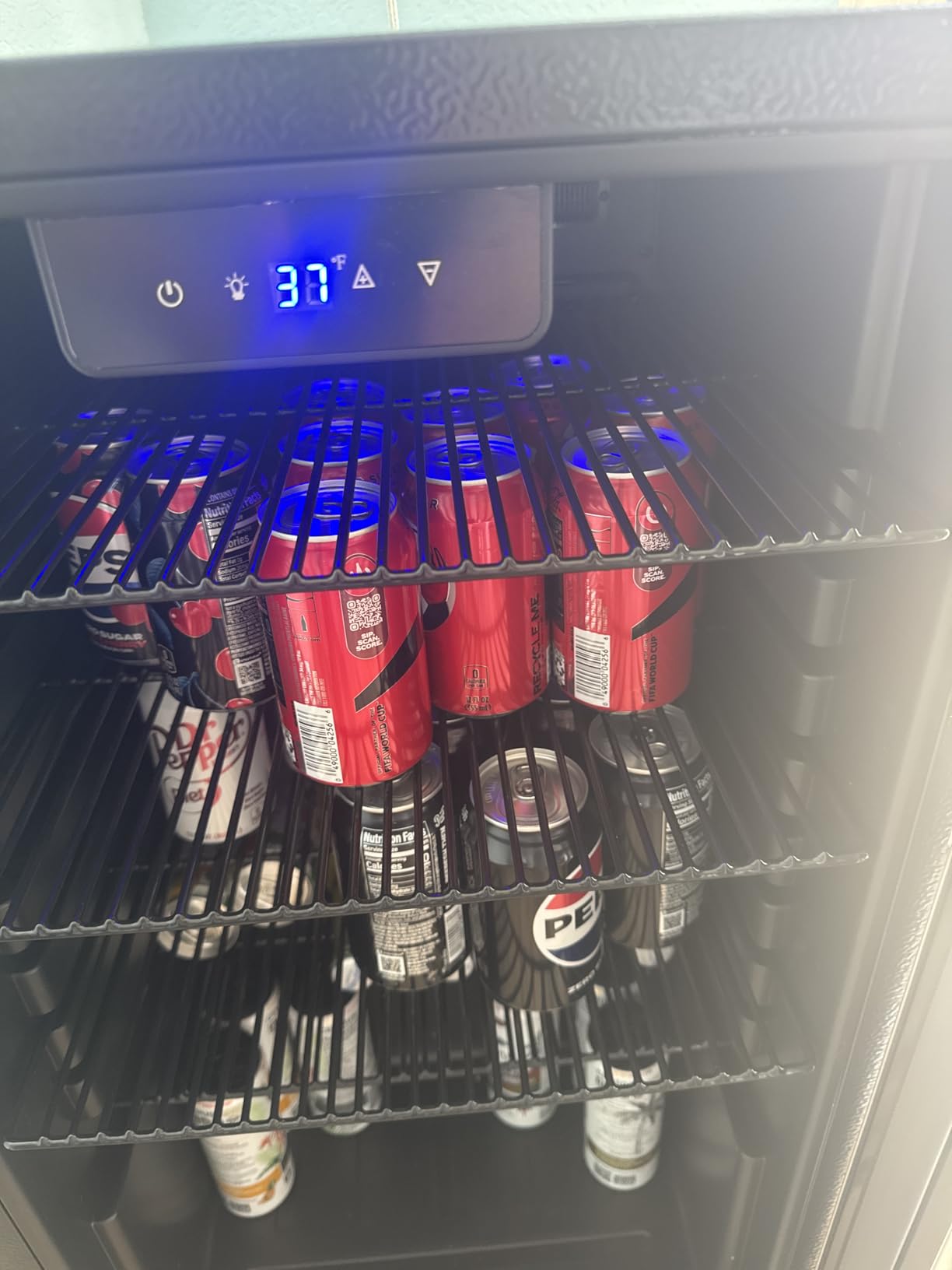 Beverage Refrigerator Cooler - 126 Can Mini Fridge Glass Door for Drinks Soda Beer Wine - Small Refrigerator for Office Bedroom Home Bar, 4 Adjustable Shelves, 3.2 Cu.Ft, Silver customer photo 1