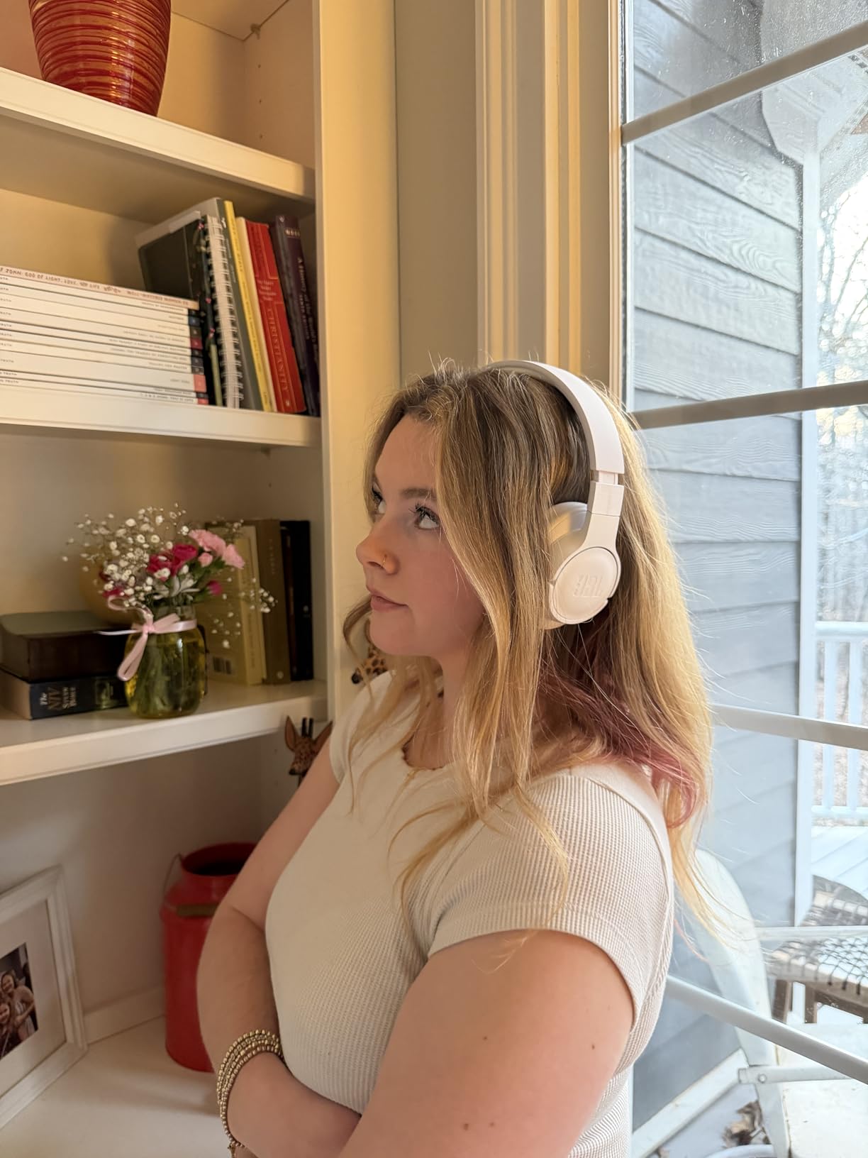 JBL Tune 770NC - Adaptive Noise Cancelling with Smart Ambient Wireless Over-Ear Headphones, Bluetooth 5.3, Up to 70H Battery Life with Speed Charge, Lightweight, Comfortable & Foldable Design customer photo 2
