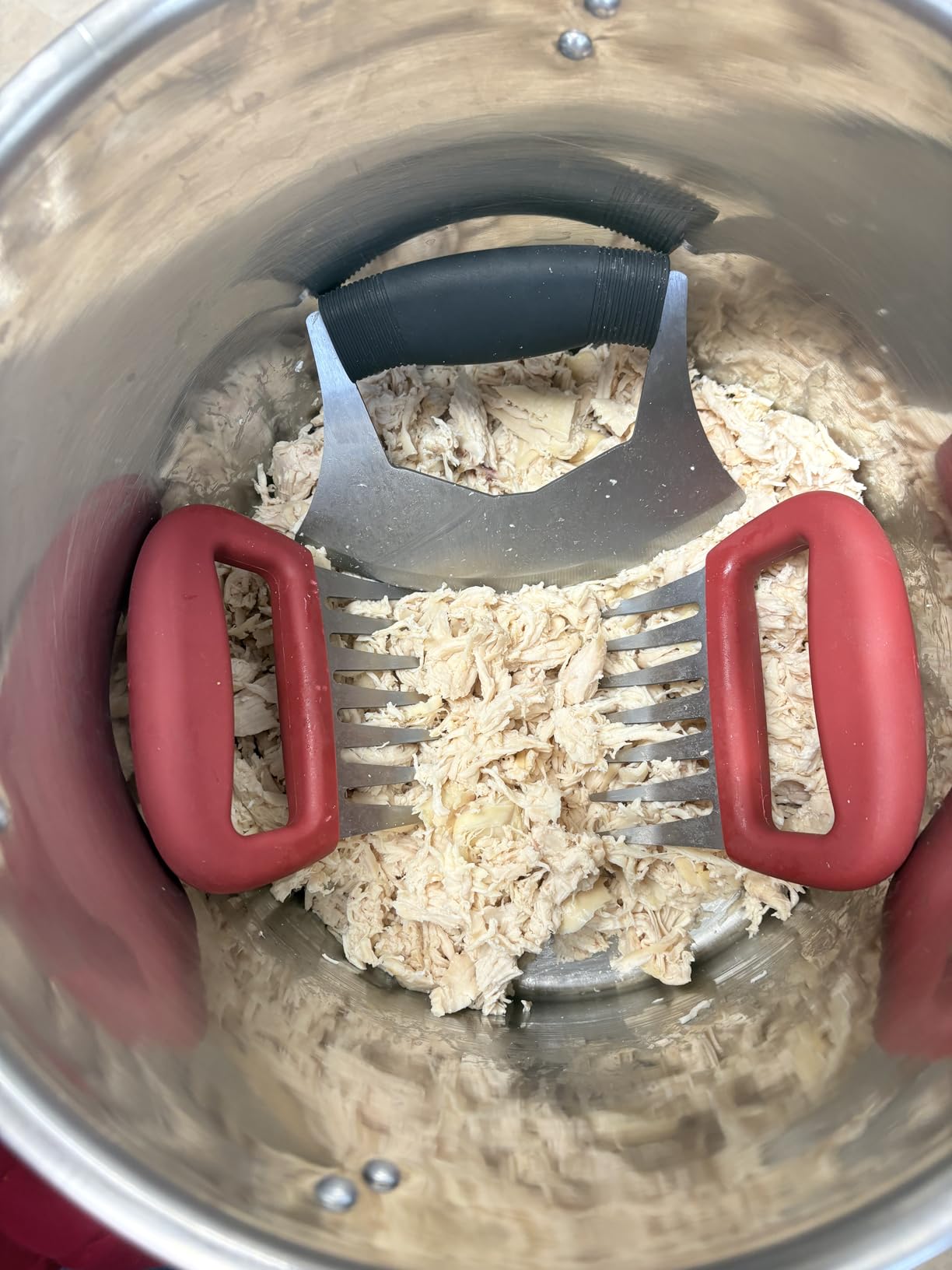 GORILLA GRIP BPA-Free Chicken Shredder Meat Claws, Sharp Stainless Steel Food Shredding Fork, Comfortable Handle, Easily Shred Pulled Pork, Taco Meats, Kitchen Smoker BBQ Tool, Dishwasher Safe customer photo 2