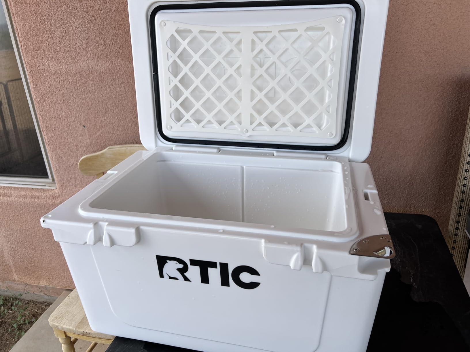 RTIC Ultra-Tough Cooler Hard Insulated Portable Ice Chest Box for Beach, Drink, Beverage, Camping, Picnic, Fishing, Boat, Barbecue customer photo 2