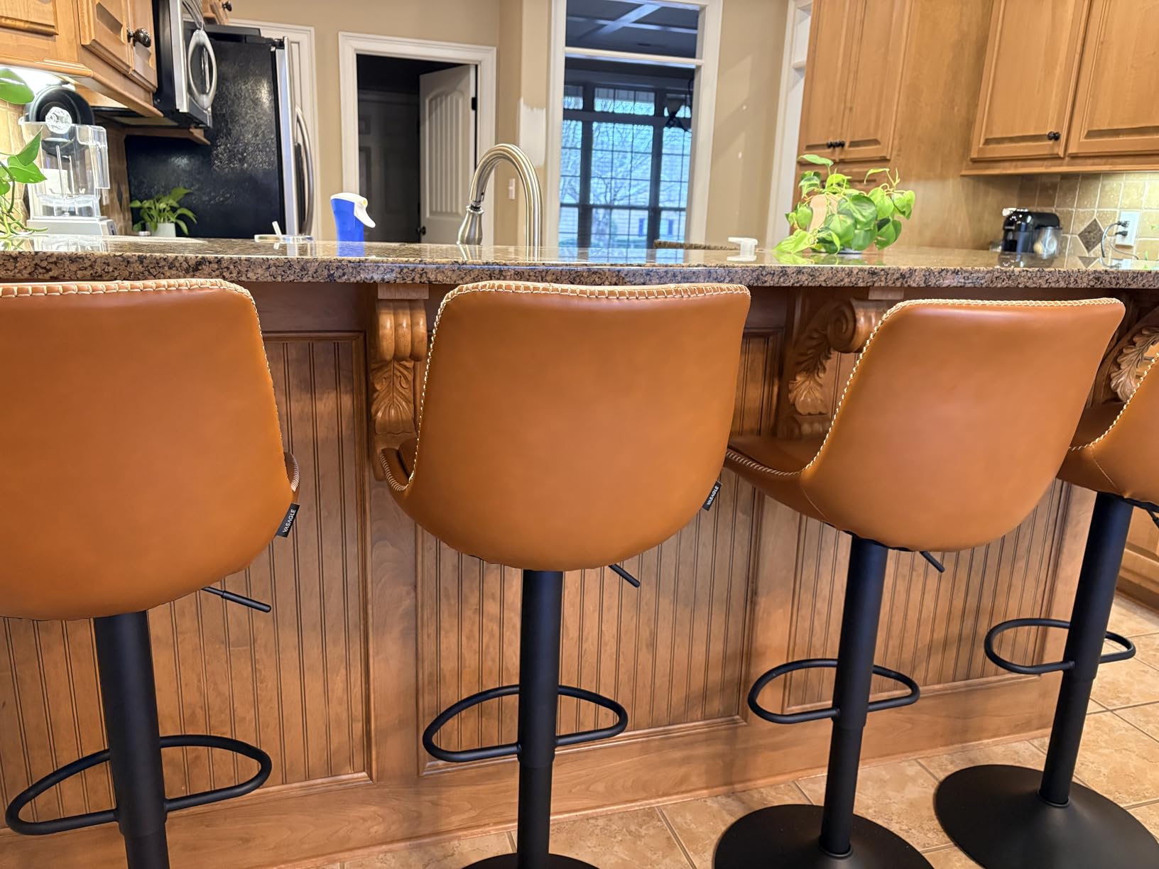 VASAGLE Bar Stools, Set of 2 Swivel Bar Chairs, Adjustable Height, Quilt, Synthetic Leather Kitchen Stools with Back and Footrest, Dining Room, Counter, Steel, Caramel Brown ULJB095K01 customer photo 2