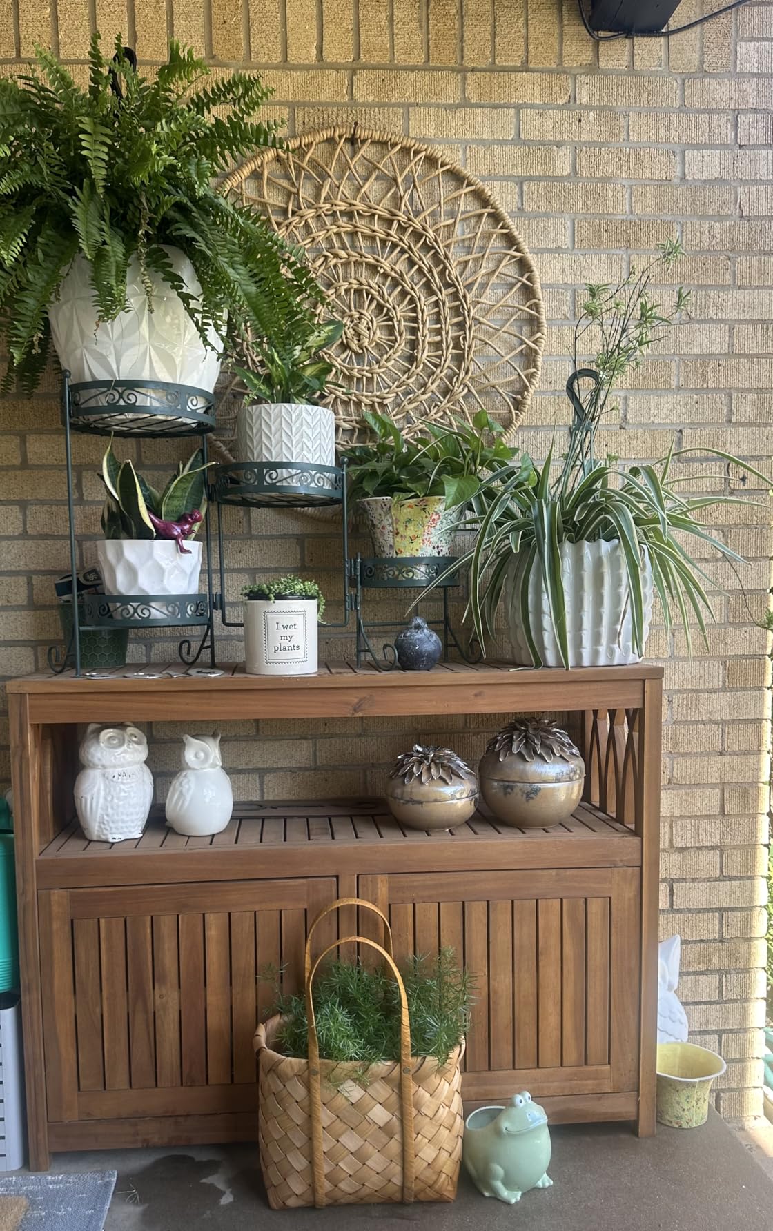 Greesum 2-Tier Outdoor Storage Cabinet in Acacia Wood, with 2 Magnetic Doors, for Garden, Picnic, Buffet, TV Stand, or Bar Table, Brown customer photo 1