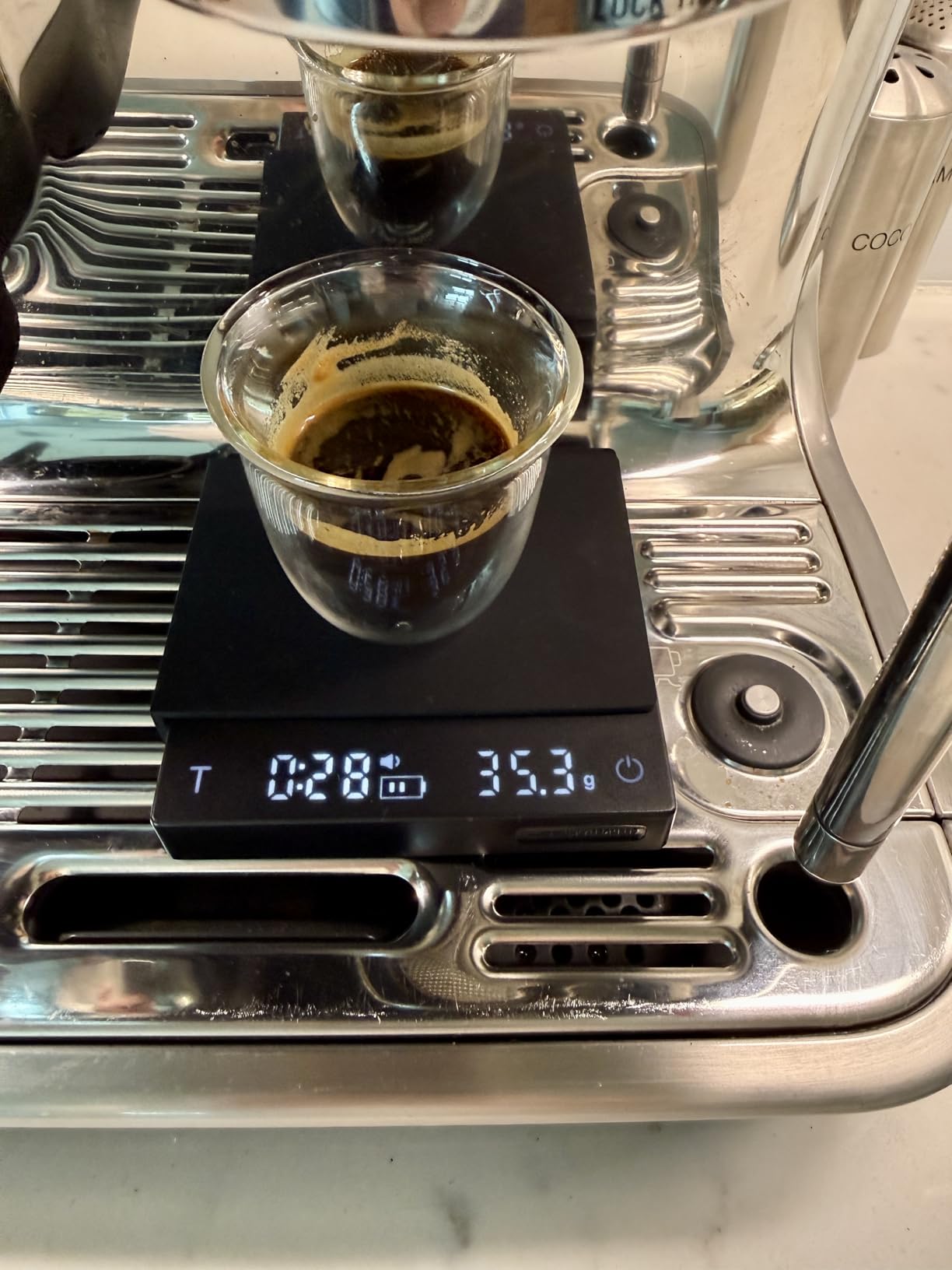 MHW-3BOMBER Mini Coffee Scale with Timer, Rechargeable Espresso Scale with Gravity Sensing, 2kg/0.1g Precision Scale for Espresso & Pour-Over Coffee, Portable Digital Kitchen Scale, Black customer photo 1