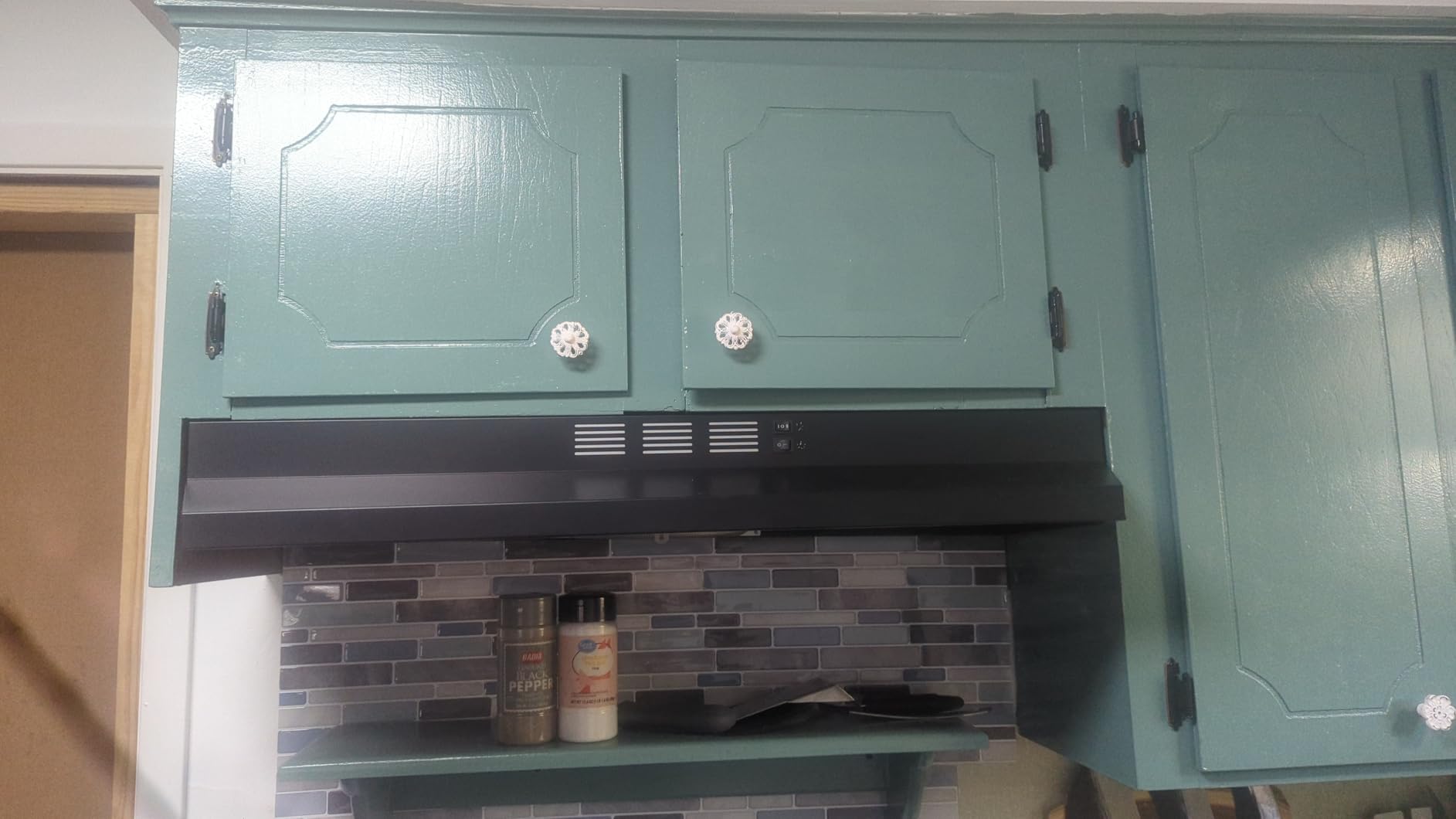 FIREGAS Range Hood 36 inch Under Cabinet, Ducted/Ductless Convertible Kitchen Hood, Stainless Steel Vent Hood with LED Light, 2 Speed Exhaust Fan, Silver customer photo 1