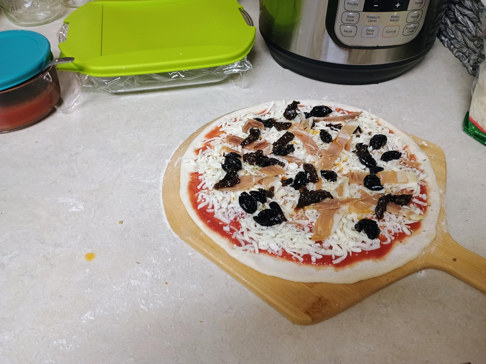 Bamboo Pizza Board 12inch Pizza Cutting Board Wood Pizza Peel Pizza Serving Board For Kitchen Charcuterie Board, Natural customer photo 1