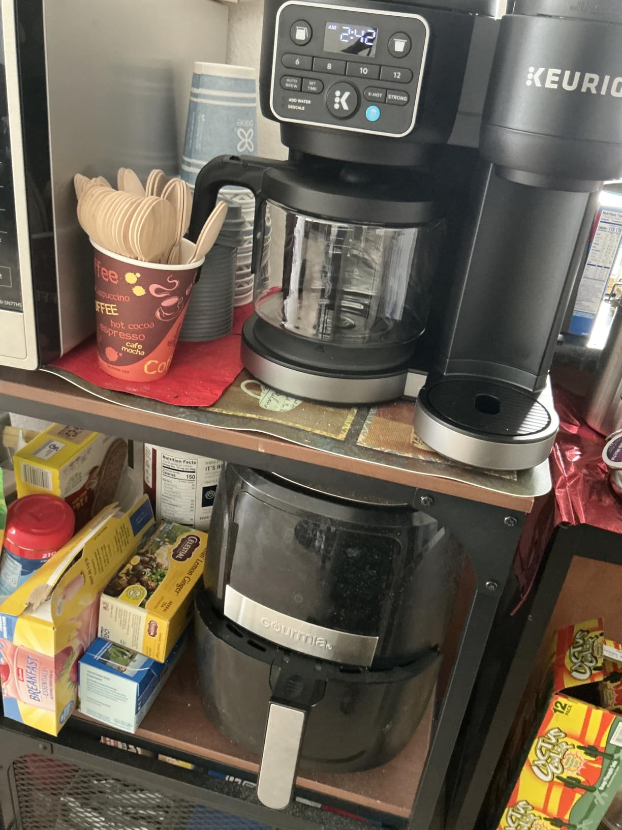 Keurig K-Duo Hot & Iced Single Serve & Carafe Coffee Maker, MultiStream Technology, 72oz Reservoir (Gen 2) customer photo 1
