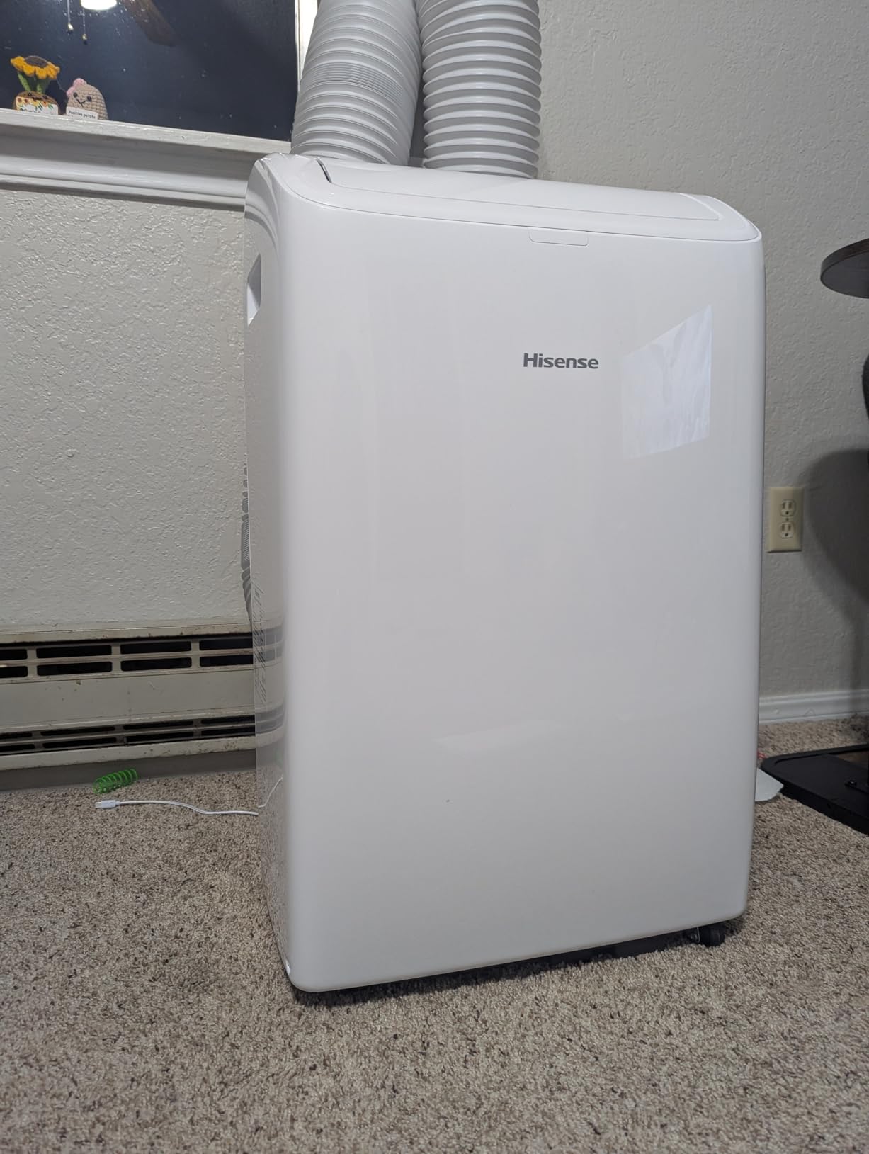 Hisense 8,000 BTU Portable Air Conditioner with Dual Hose & Inverter, 350 Sq Ft, Wi-Fi, ConnectLife App Google and Alexa, 3 operating modes, Noise 42 dB(A) - HAP0824TWD (Renewed), White customer photo 1