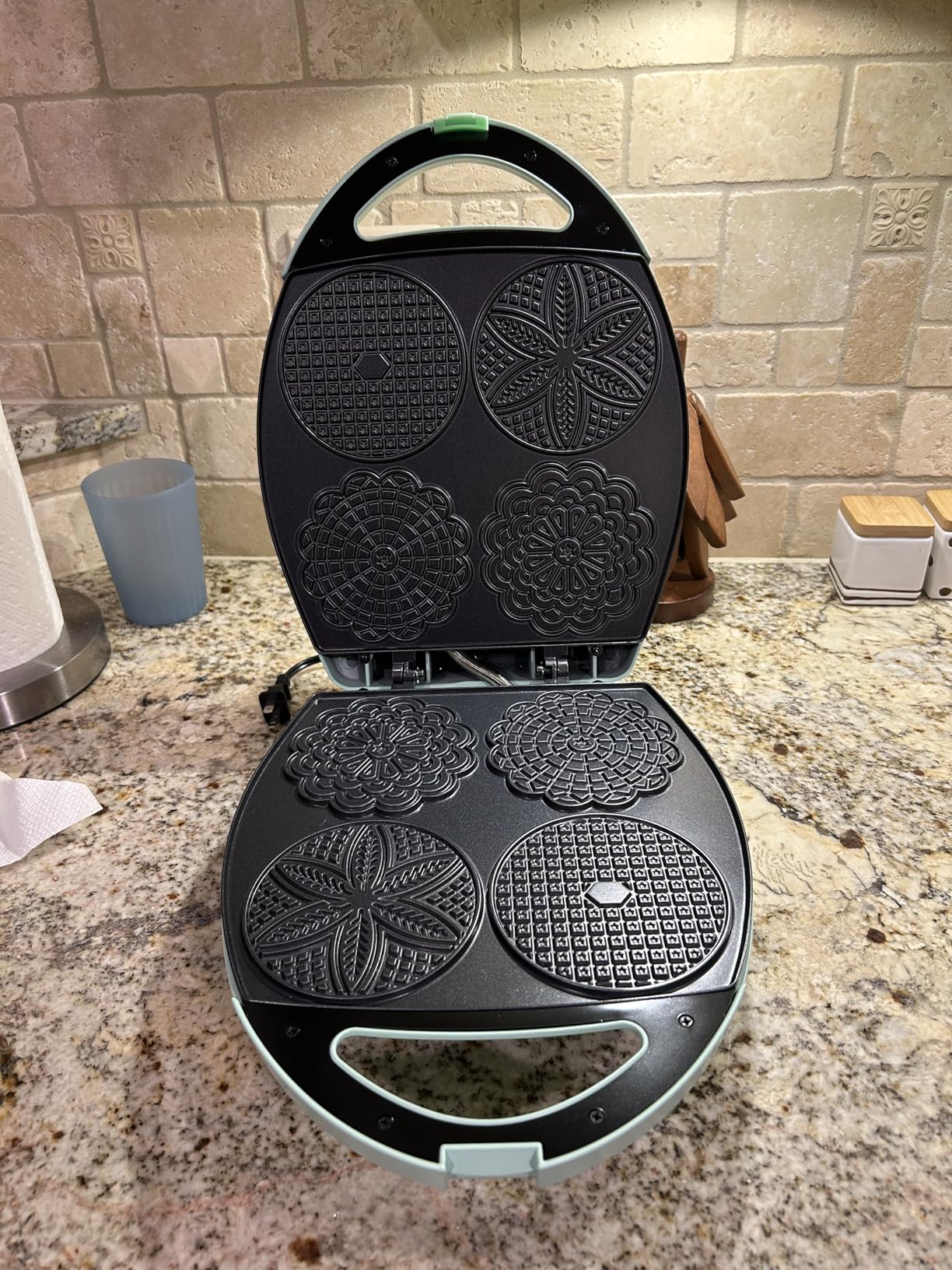 Baker's Friend Multi Pizzelle Maker Electric, Stroopwafel Iron, 4 x 4.5'' Pizzelle Waffle Cookies Maker with Temperature Control, Ideal for Holidays, Parties & More, Great Choice for Gift, Graphite customer photo 2