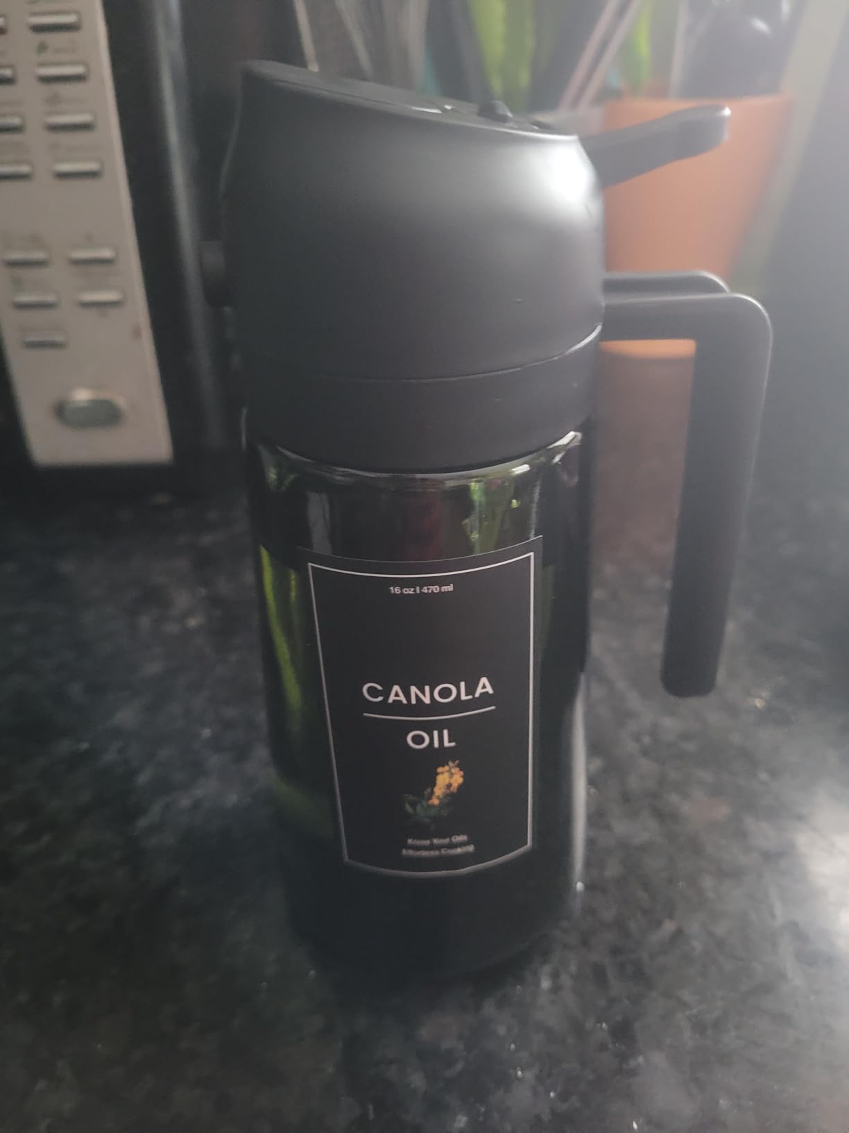 CXINYI - 16oz/470ml Olive Oil Dispenser for Kitchen with Stickers - 2 in 1 Olive Oil Sprayer for Cooking, Air Fryer, and Salad, Black&Green (Light-Proof Kitchen Gadget) customer photo 1
