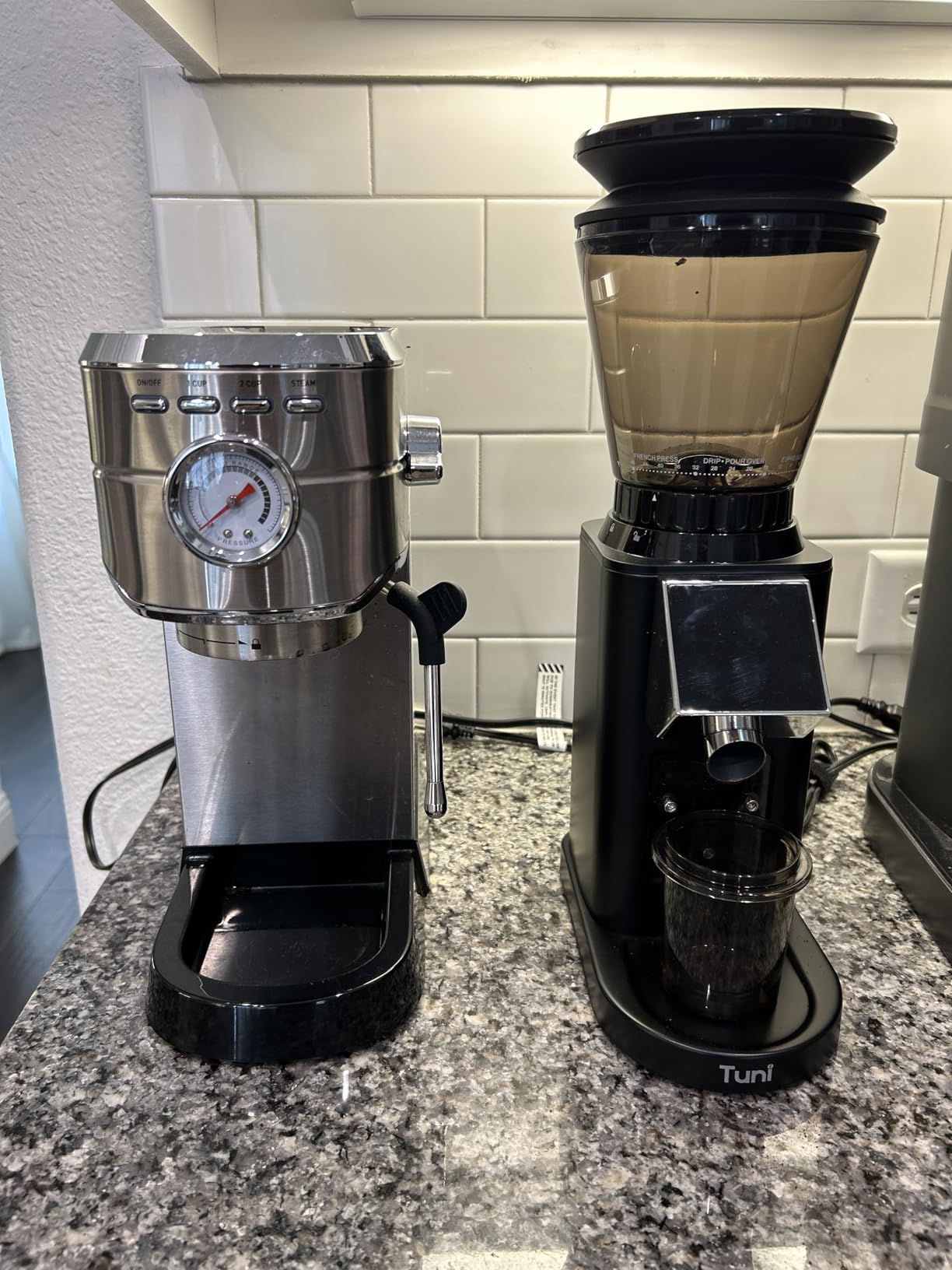 Tuni G1 Conical Burr Coffee Grinder, 48 Grind Settings Anti-static Burr Mill, Precision Electronic Timer and LED Touchscreen for Espresso/Drip/Cold Brew/French Press, Stainless Steel, Ivory customer photo 2