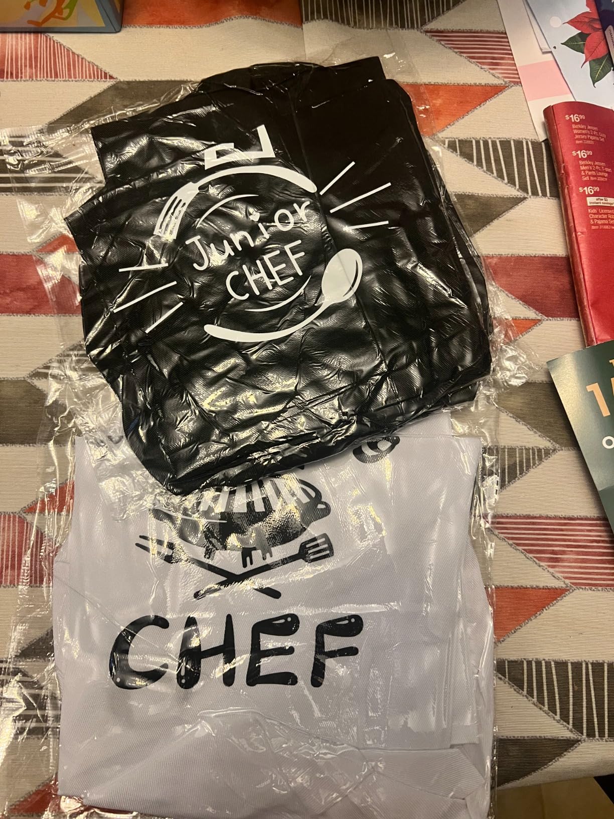 4 PCS Kids Apron and Chef Hat Set, Adjustable Child Waterproof Apron Chef in Training Funny Apron for Girls Boys customer photo 1