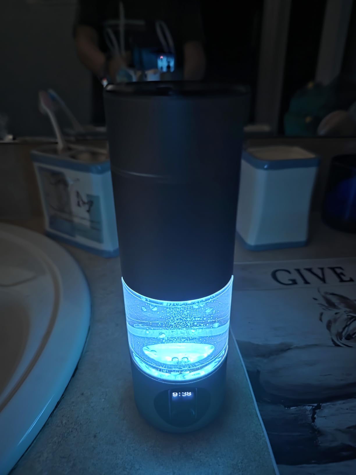 EVOLV Hydrogen Water Bottle Generator - SPE & PEM Water Ionizer 5PPM, Highest Concentrated Dose - 8oz Hydrogenated Water Bottle for Improved Energy & Inflammation Support - Convenient & Easy to Use customer photo 2