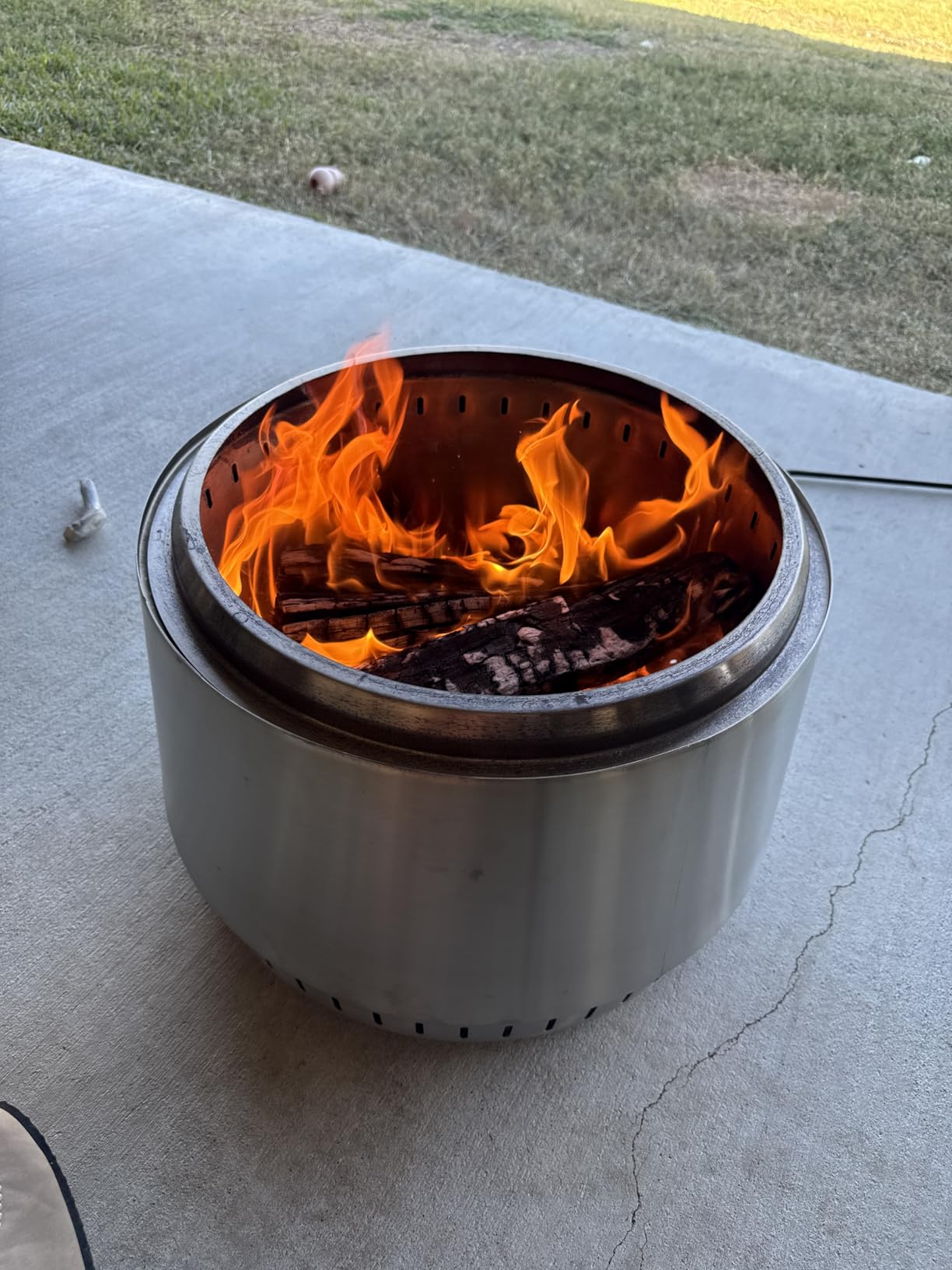 East Oak Fuoco Smokeless Fire Pit 7