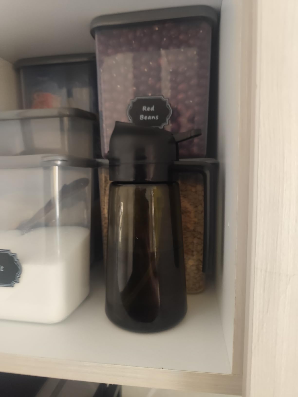 YARRAMATE 16oz/470ml Light-Blocking Dark Oil Sprayer for Cooking, 2 in 1 Olive Oil Dispenser Bottle for Kitchen, Premium Dark Green Glass Oil Bottle, Food-Grade Oil Mister for Air Fryer, BBQ (Black) customer photo 2