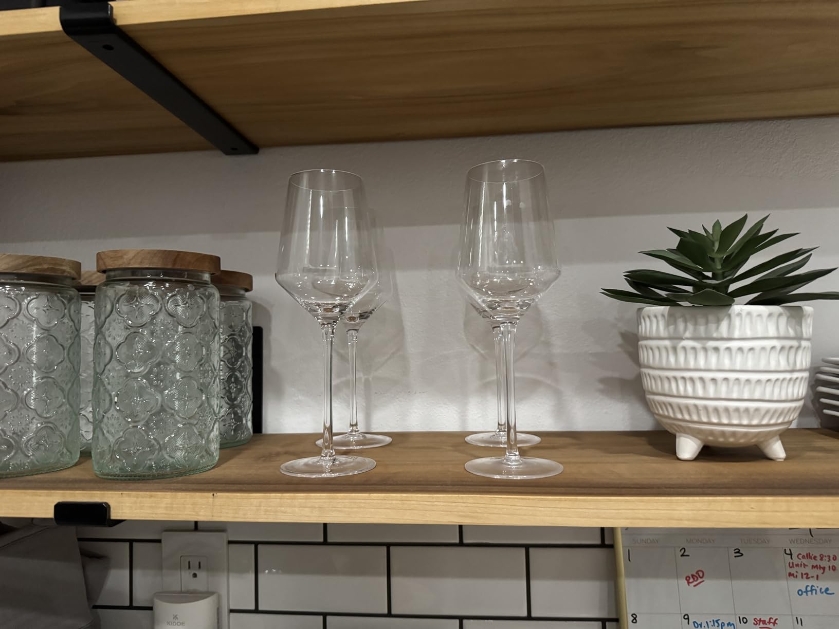 Stemless Wine Glasses Set of 4, Red White Wine Glasses, No Stem, Clear, 15oz, Premium Crystal Sturdy Drinking Glass for Daily Use, Birthday, Wedding, Home Party, Anniversary, Shower Gift customer photo 2