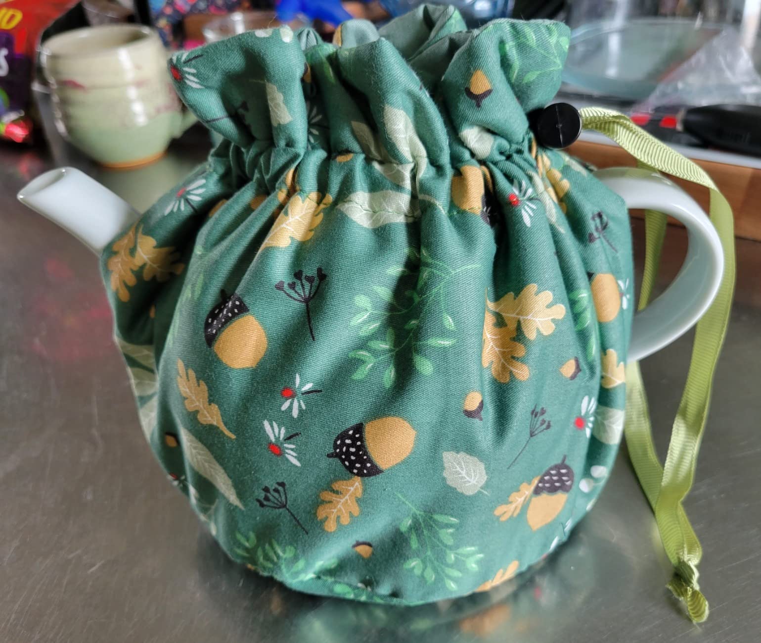 Vintage Handmade Tea Cozy, Nature Cotton Teapot Dust Proof Cover Insulated Kettle Tea Warmer for Home Kitchen Decor Tea Cozies for Hotel Restaurant Tea Party (Cherry) customer photo 1