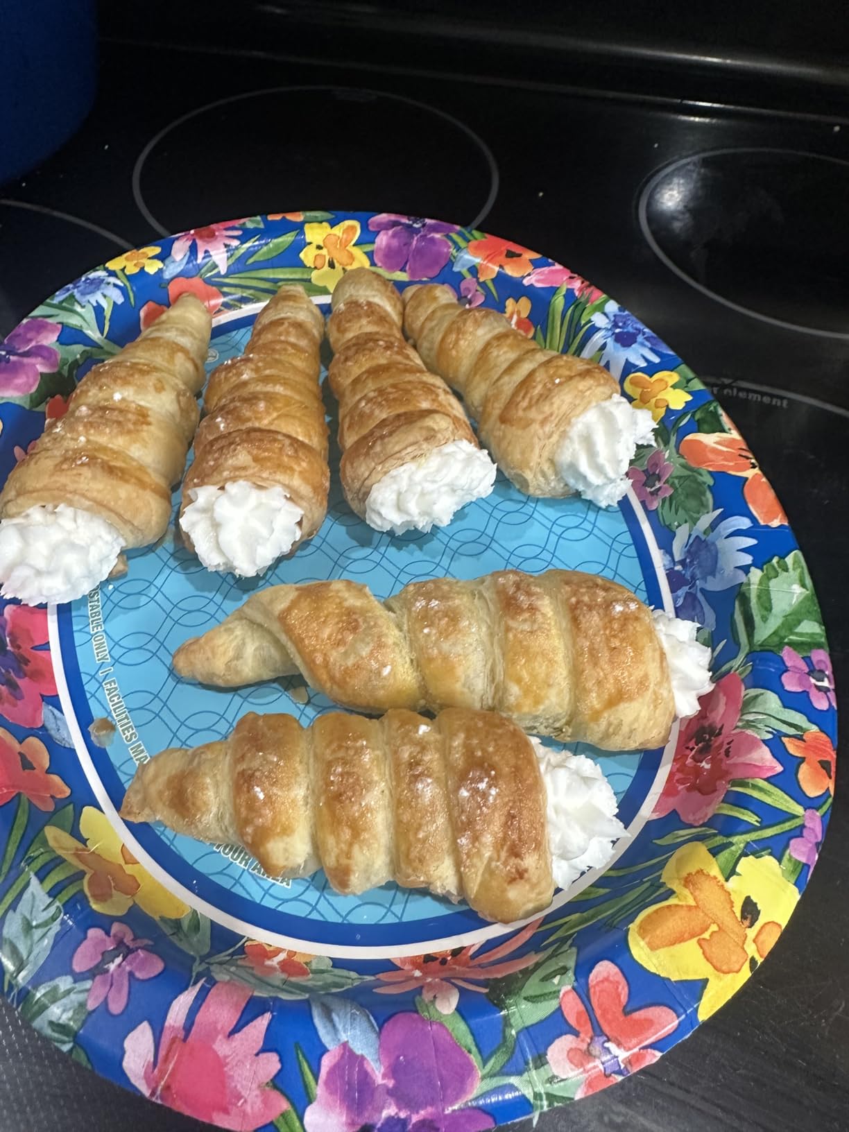 Cream Horn Molds for Baking, 35pcs Cannoli Tubes Molds, Non-stick Stainless Steel 16pcs Cone Shaped and 12pcs Tubular Shaped Cannoli Forms for Danish Pastry Lady Lock Form Cream Roll Croissant customer photo 2