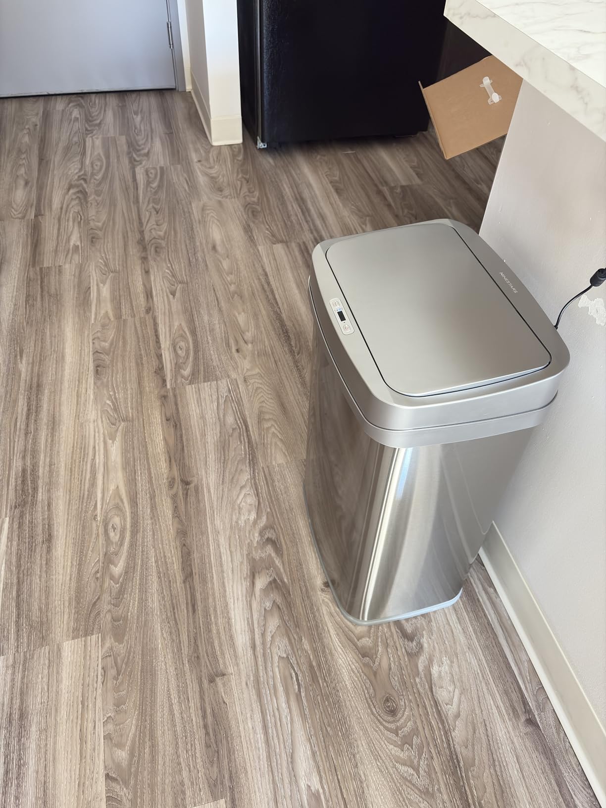 Ninestars 13 Gallon Odor Neutralizing Smart Trash Can UV + Ozone Dual Purification Odor Control Motion Sensor Garbage Bin Nova Series customer photo 2