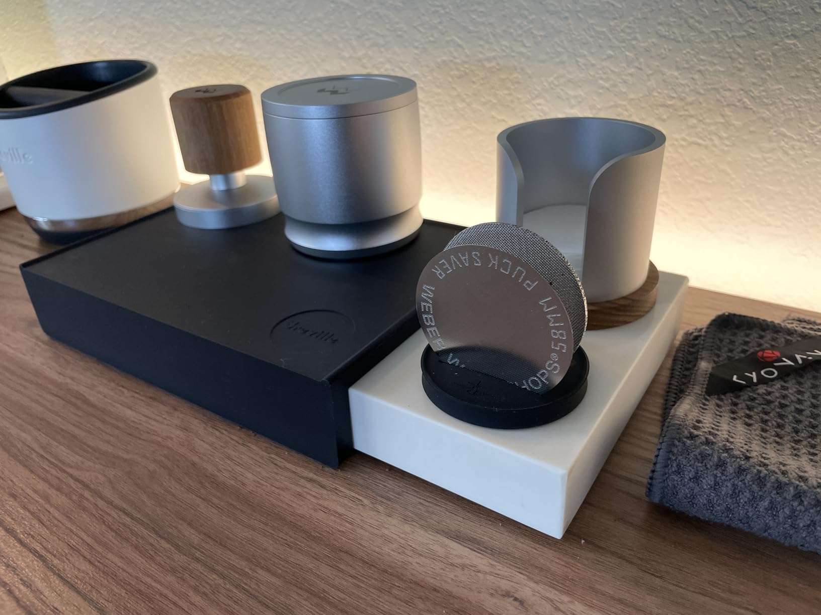 MHW-3BOMBER 58mm Espresso Puck Screen - 0.2mm Ultra Thin Espresso Puck - Metal Reusable Coffee Filter for Portafilter Basket 58mm - Puck Screen with Titanium Coating FG5642-OS customer photo 2