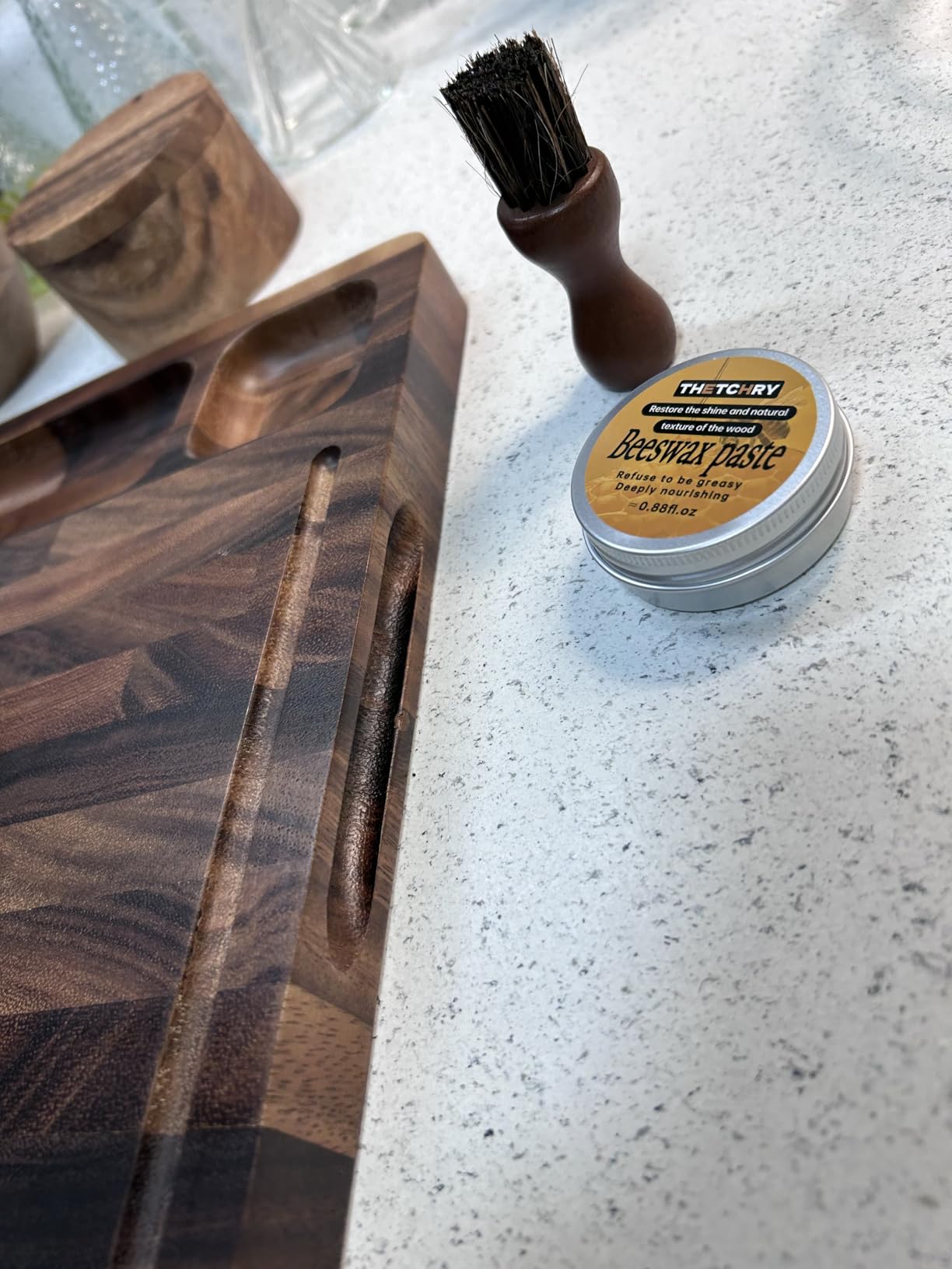 Walnut Wood Cutting Boards for Kitchen, Large Chopping Board Double Sided, End Grain Cutting Board with Handle, Charcuterie Butcher Block for Meal Prep & Serving with Gift Box, 17
