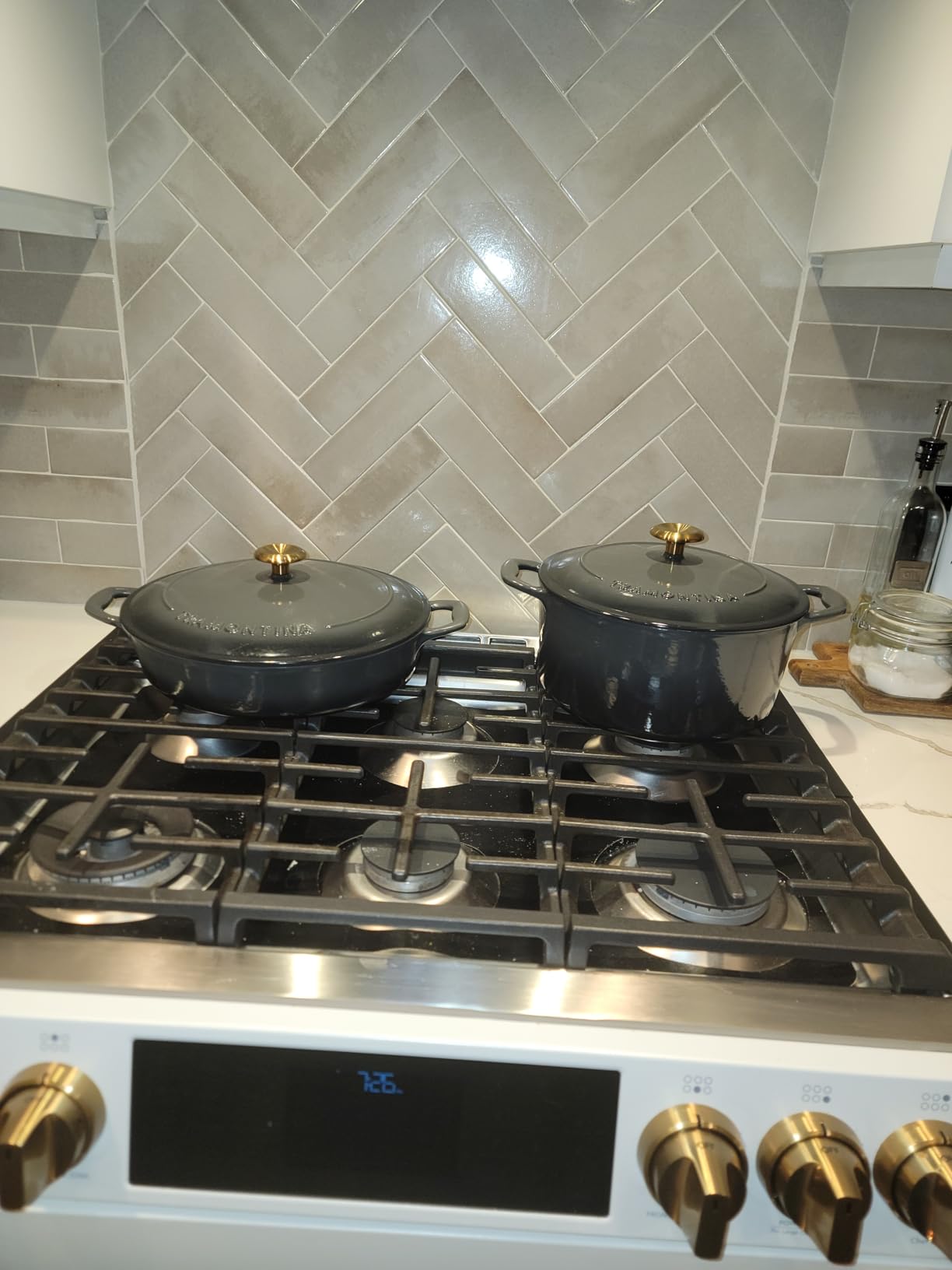 Tramontina Bestow Enameled Cast Iron Braiser Pan with Lid, 4-quart, Smoke with Gold Knob customer photo 1
