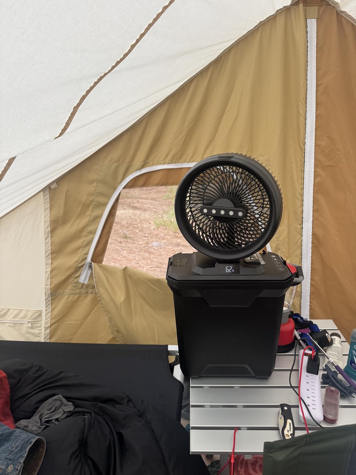 Koonie 10 Inch Camping Misting Fan 11L Tank, 20000mAh Cooling Battery Floor Fan with Remote, 4 Timers, 4 Speeds, 3 Mist Modes, 45°/90° Oscillation, 10° Tilt, Portable for Outdoors Patios, Travel customer photo 1