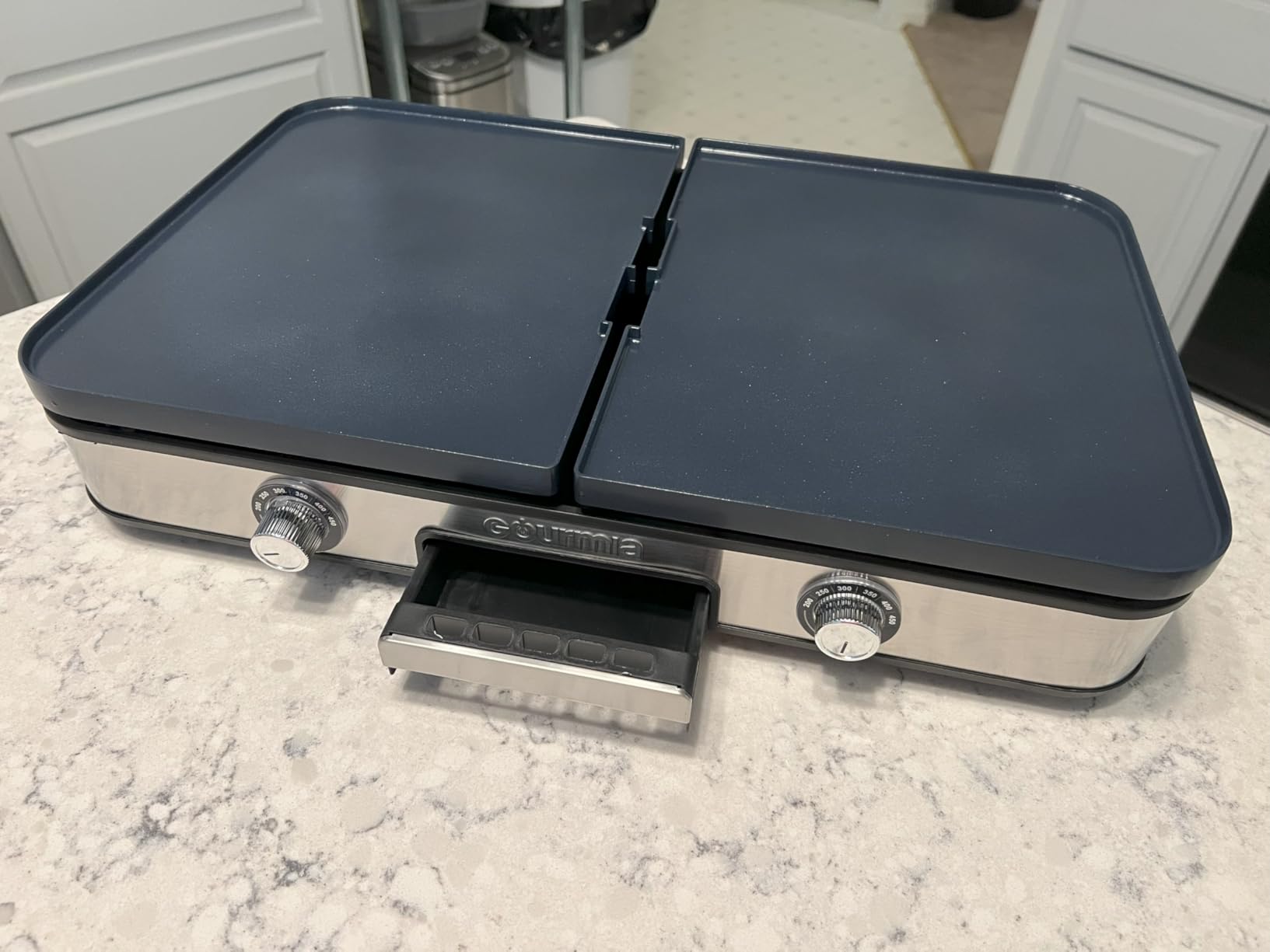 Gourmia 3-in-1 Indoor Grill & Griddle Electric Combo - Dual Independent Cooking Zones, Reversible Nonstick Ceramic Plates, XL Cooking Surface, 250-400°F Adjustable Temp, Dishwasher Safe customer photo 2