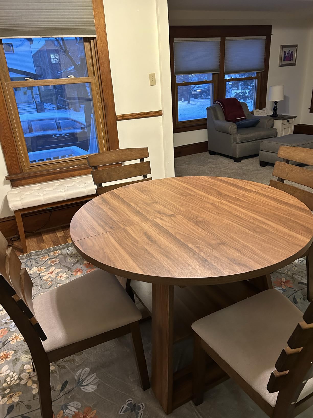 43.3in-59in Extendable Round Dining Table for 4-8, Modern Kitchen Oval Dining Table with Removable Leaves Space Saving, Wood Base with Storage Shelf customer photo 1