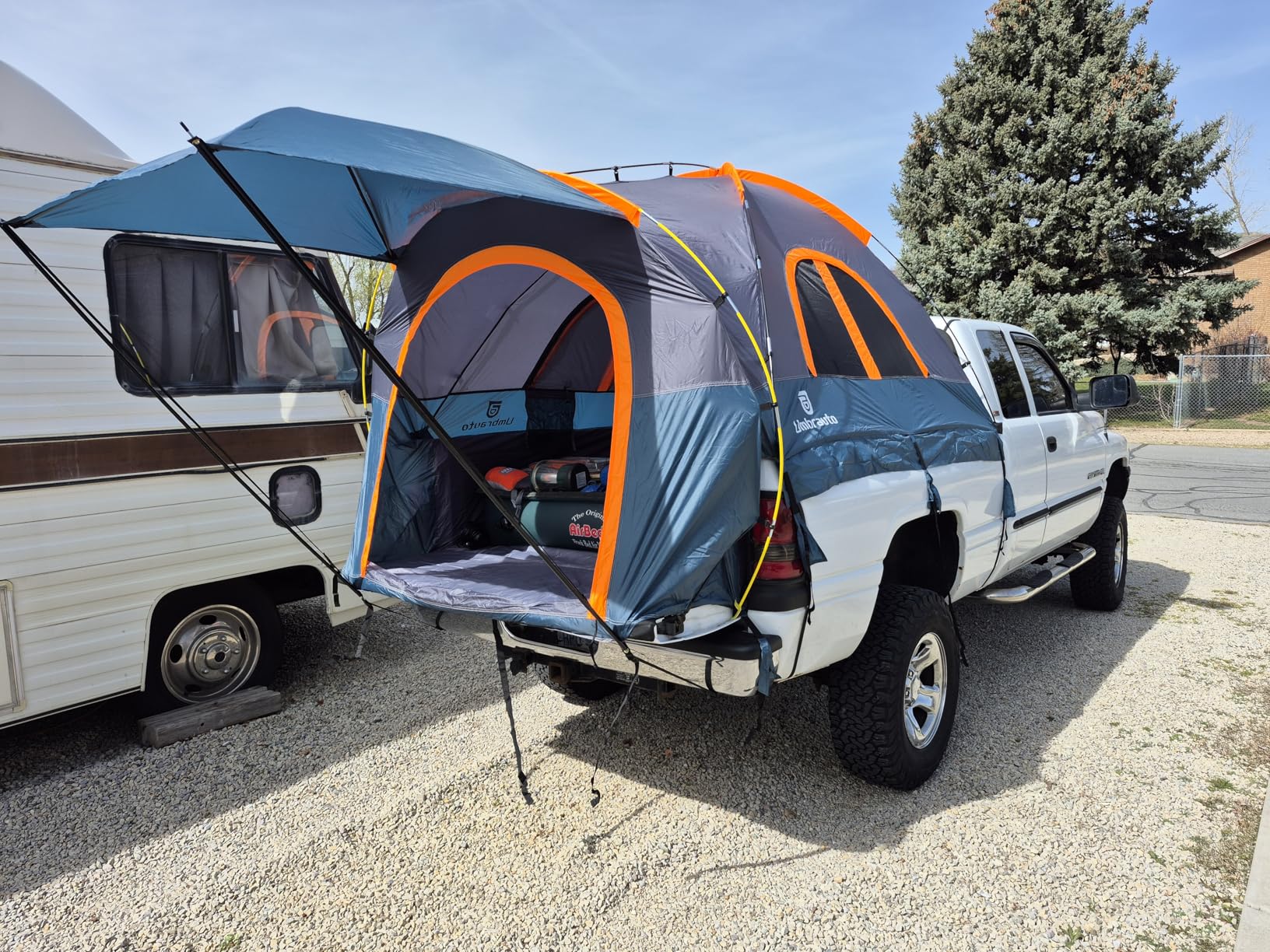 Truck Bed Tent 5.5-6ft: Easy Set Up Umburato Pickup Truck Tents for Camping, Waterproof PU3000mm Canopy for Truck Camper, Portable, Spacious for 2 Person Green customer photo 2