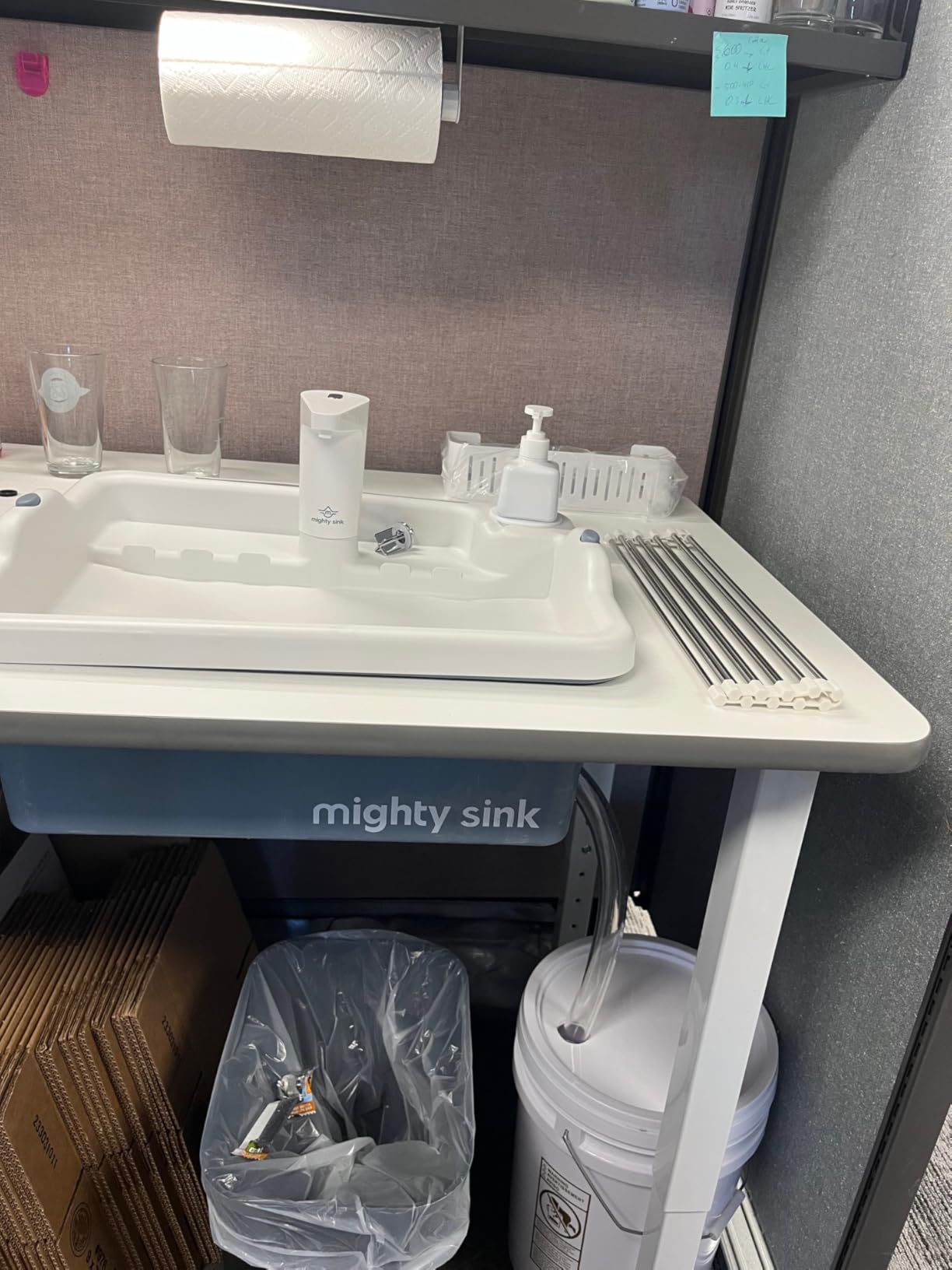 Portable Sink: Patented Wash Station with Electronic Faucet | 2 Gallons | Easy Setup | Indoor & Outdoor Use | Ideal for Dishwashing, Camping Hygiene, Gardening, Pottery & More customer photo 1