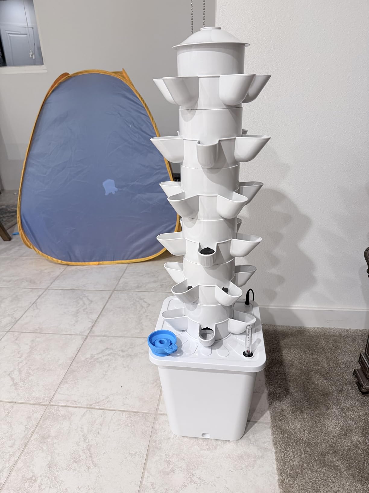 Hydroponics Tower Indoor Growing System Vertical Garden Planter Indoor Smart Garden Kit with Pump and Movable Water Tank (30-Plants) customer photo 1